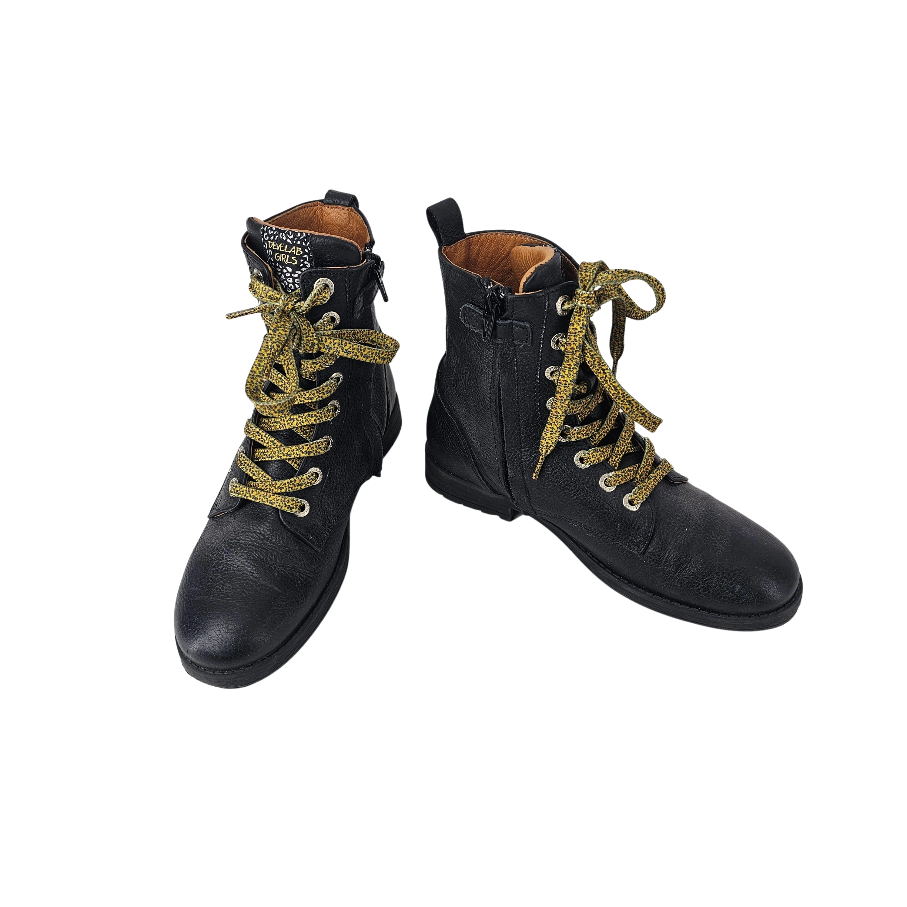 Cizme Femijesh Ngjyre te Zeza me Dizajn te Verdhe S.Hand Children's Boots