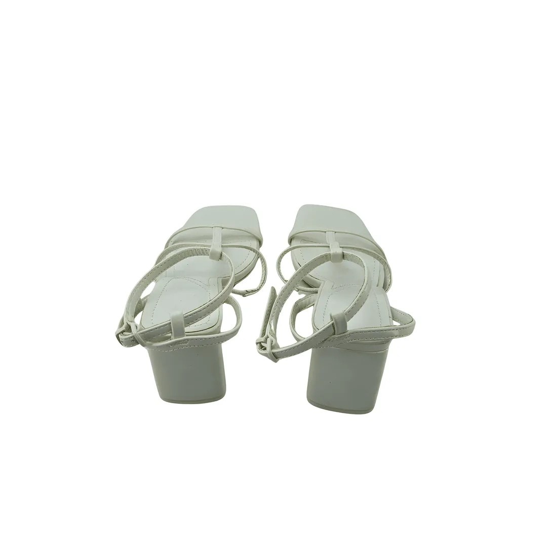 Sandale Femrash Bershka Ngjyre te Bardha S.Hand Womens Heels