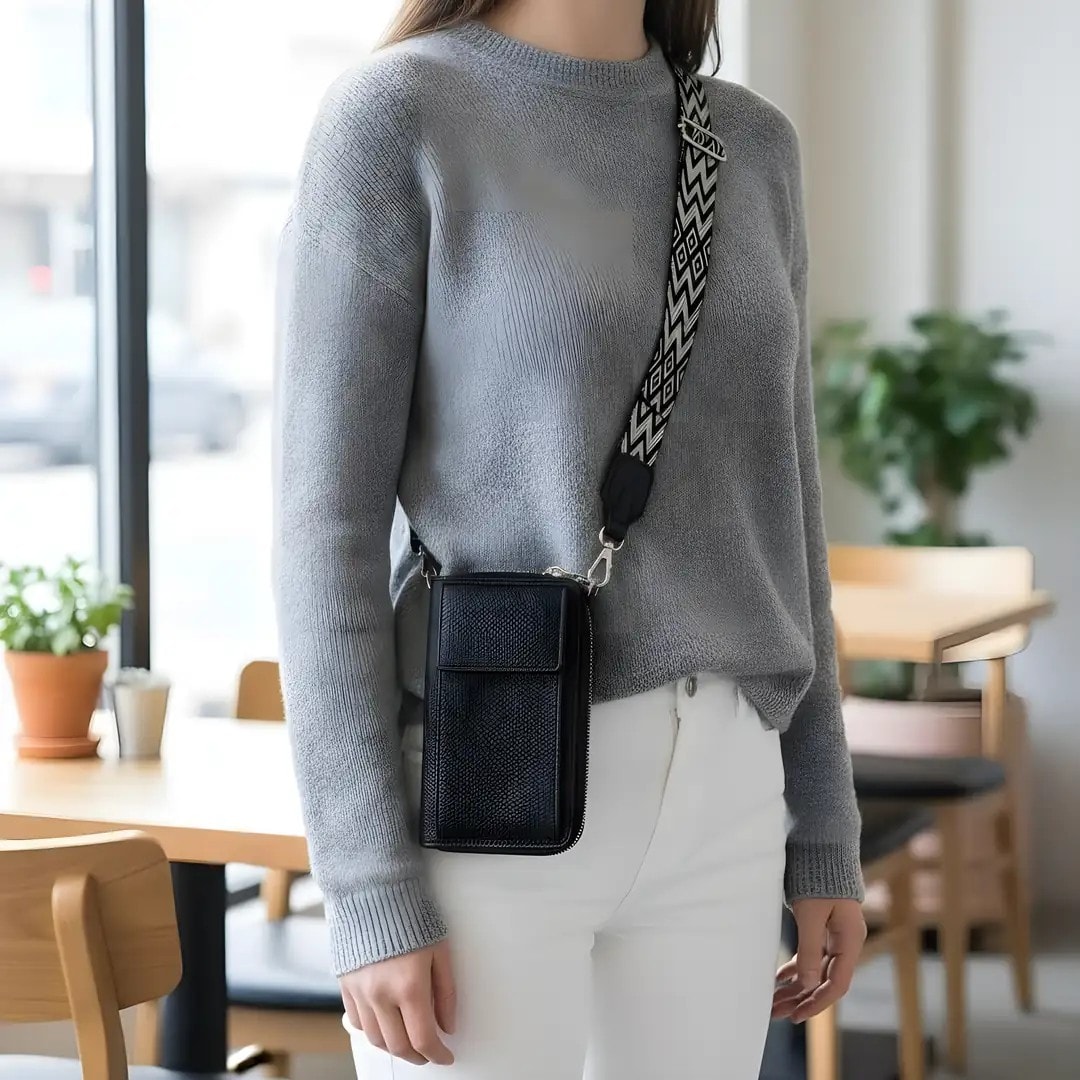 Portofol-Cante Femrash Ngjyre i Zi me Rrip Bardhe e Zi S.Hand