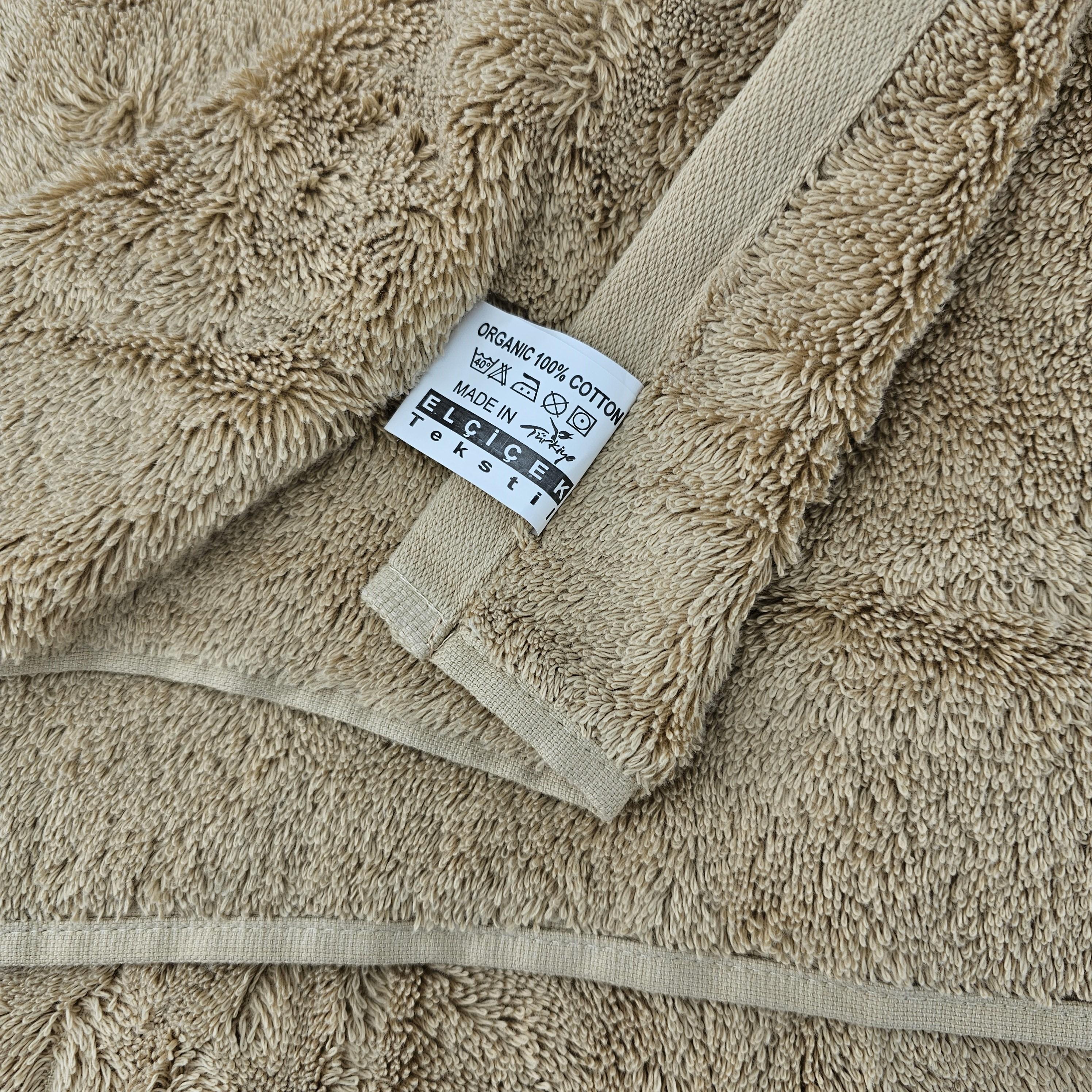 Peshqir Banje Trupi Ngjyre Kafe Dizajn I Thjeshte 1 Cope 100x180 1,400 gr 