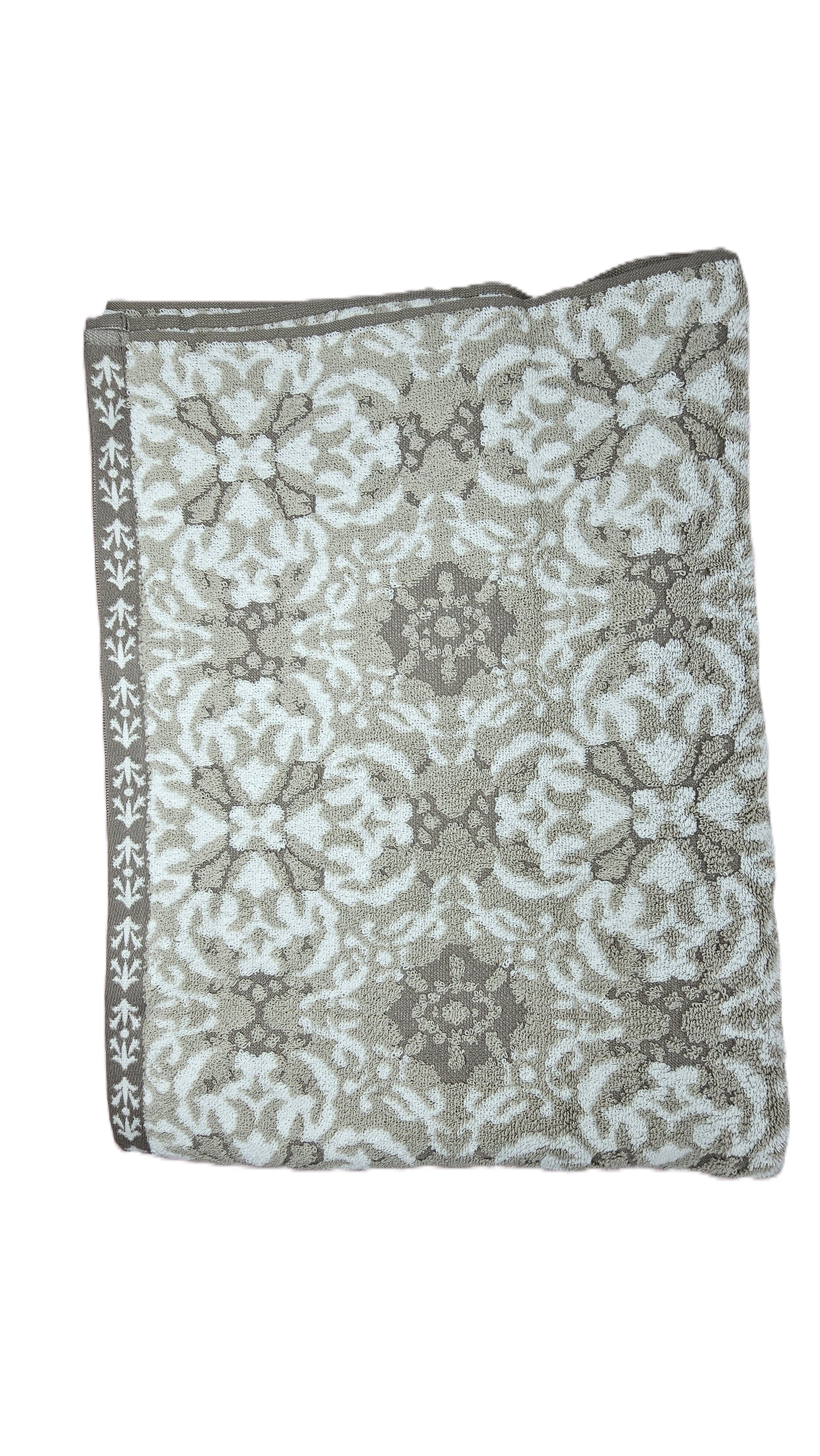 Peshqir Banje Trupi Me Dizajn Lule 100x150 cm 825 gr