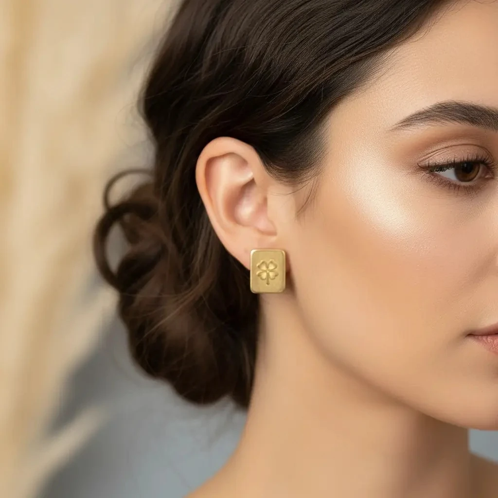 Vathe Femrash Çeliku M10 Stainless Steel Ngjyre Gold Women Earrings