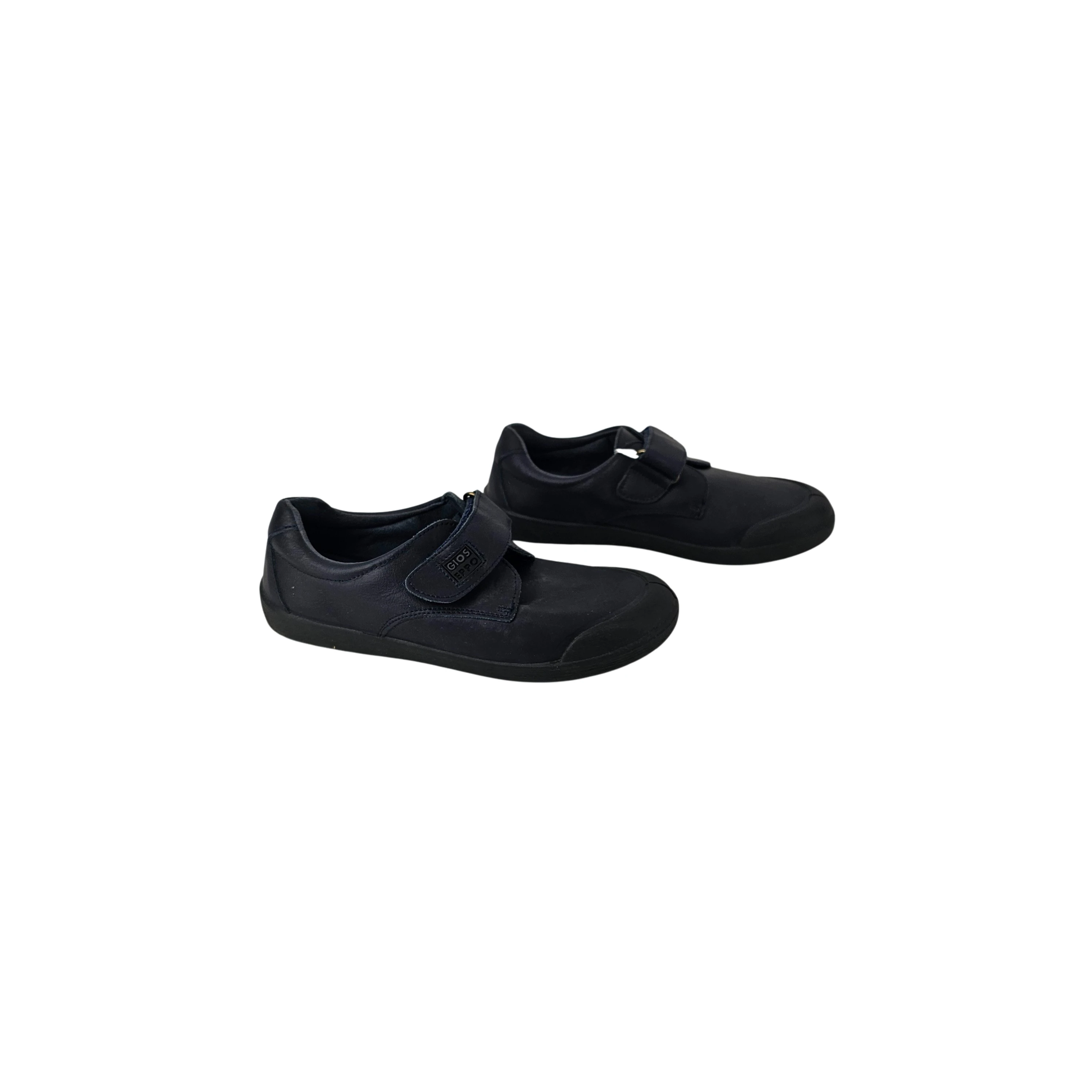 Kepuce Femijesh Ngjyre Blu te Erreta me Dizajn te Zi Outlet Children's Shoes