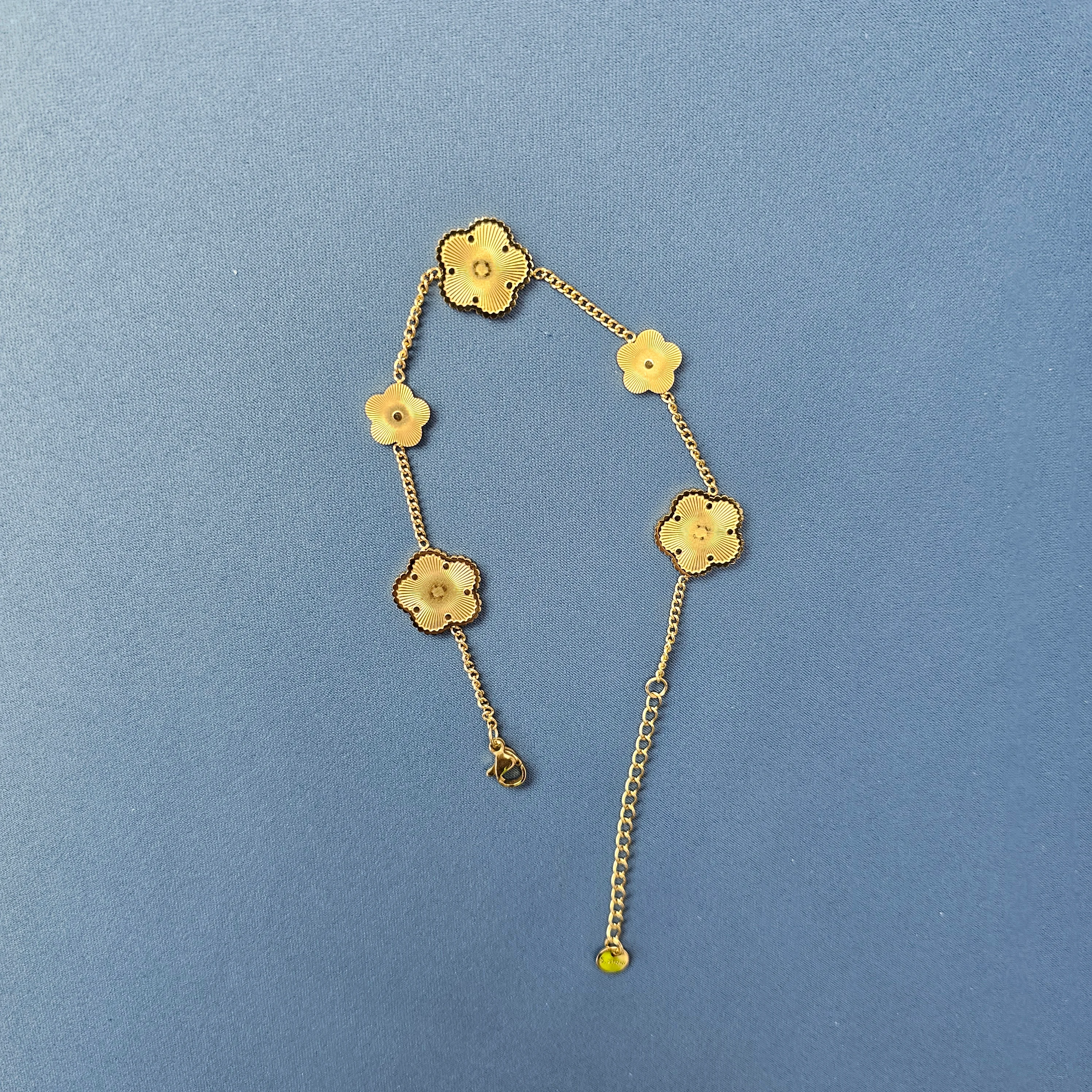 Byzylyk Femrash Çeliku Stainless Steel Ngjyre Gold Women Bracelet