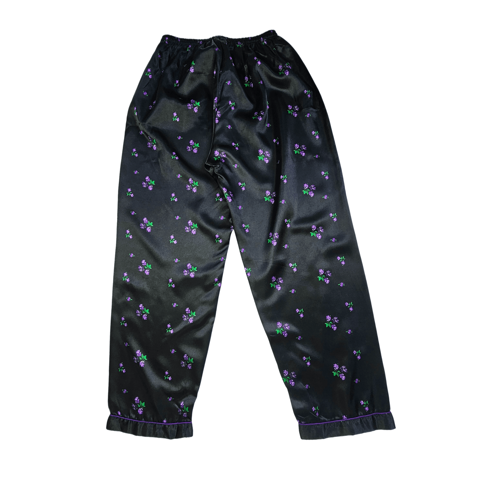 Veshje Gjumi Tuta Saten Ngjyre te Zeza me Lule Lejla s.Hand/Sleeping Clothes