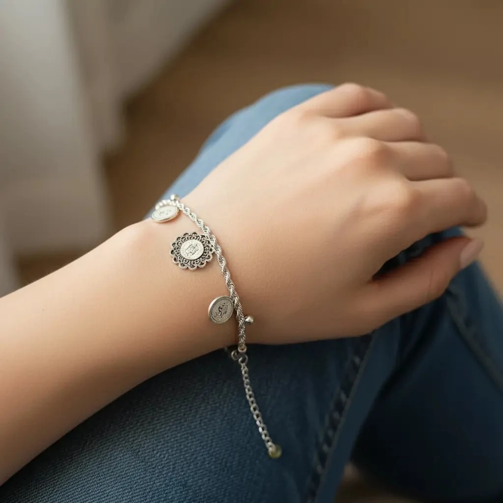 Byzylyk Femrash Çeliku Stainless Steel Ngjyre Silver Women Bracelet