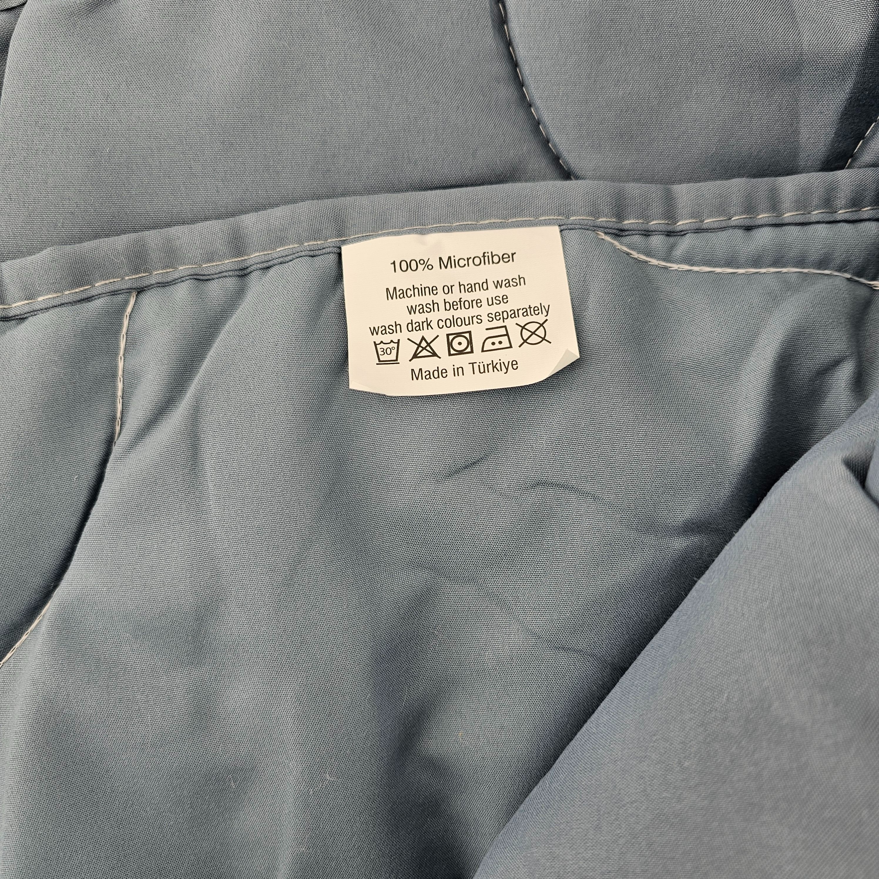 Jorgan i Trashe Lisho Dopio 220x240 cm Trapunto 300 Gsm Outlet Double Duvet - Blu