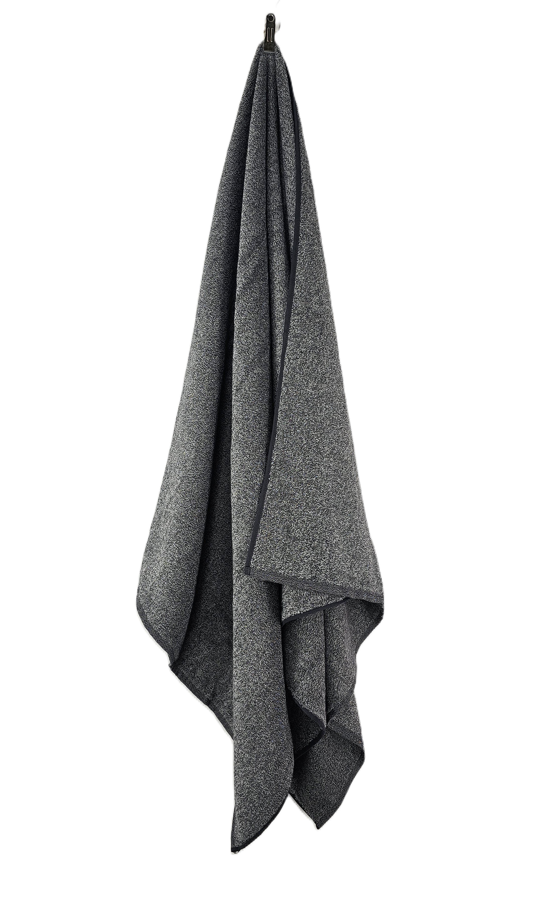 Peshqir Banje Trupi Gri e Erret 1 Cope 90x170 cm 960 gr
