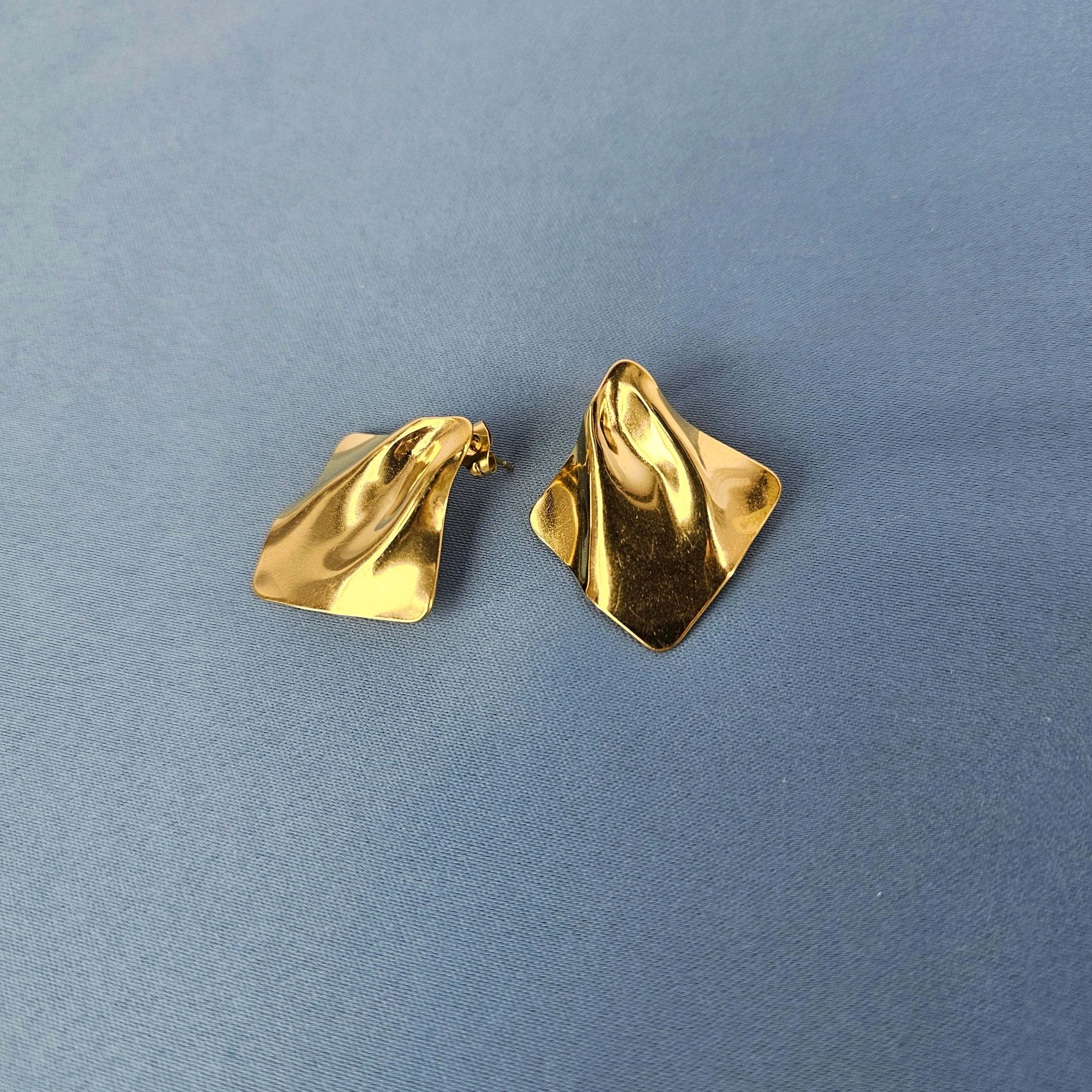 Vathe Femrash Çeliku M29 Stainless Steel Ngjyre Gold Women Earrings