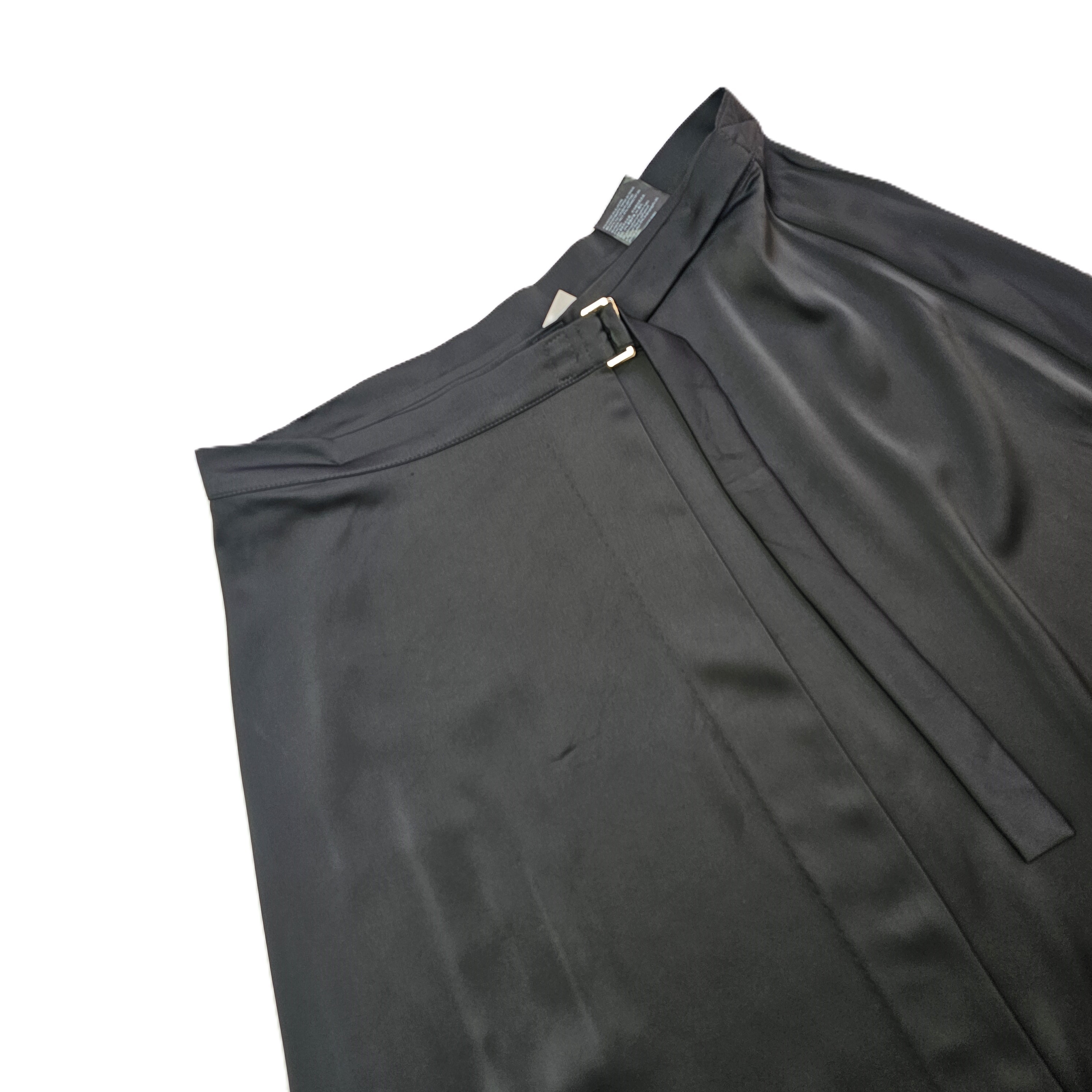 Fund Femrash H&M Saten Ngjyre i Zi S.Hand/Black Satin Skirt
