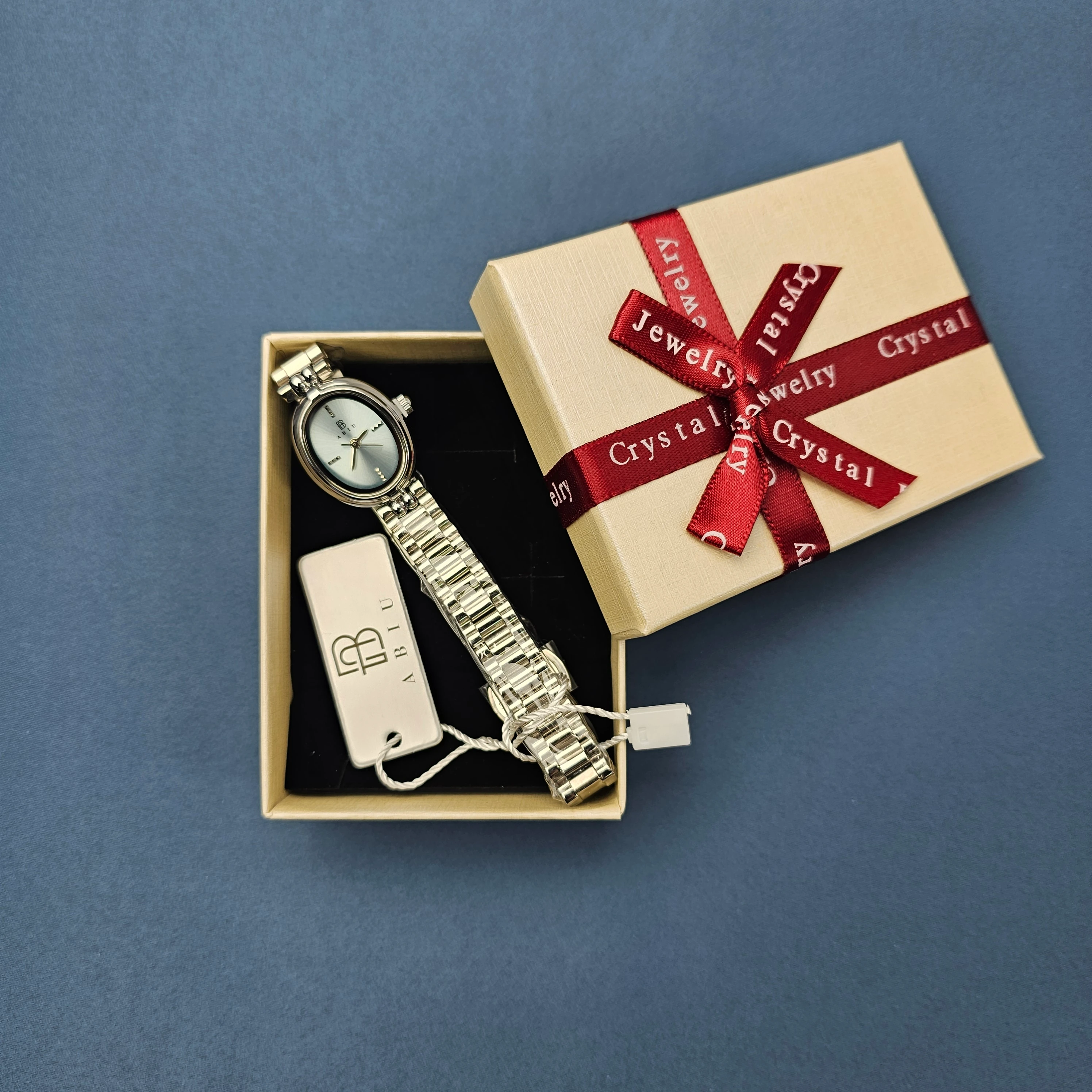 Ore Femrash Çeliku M2 Ngjyre Silver Women Watch