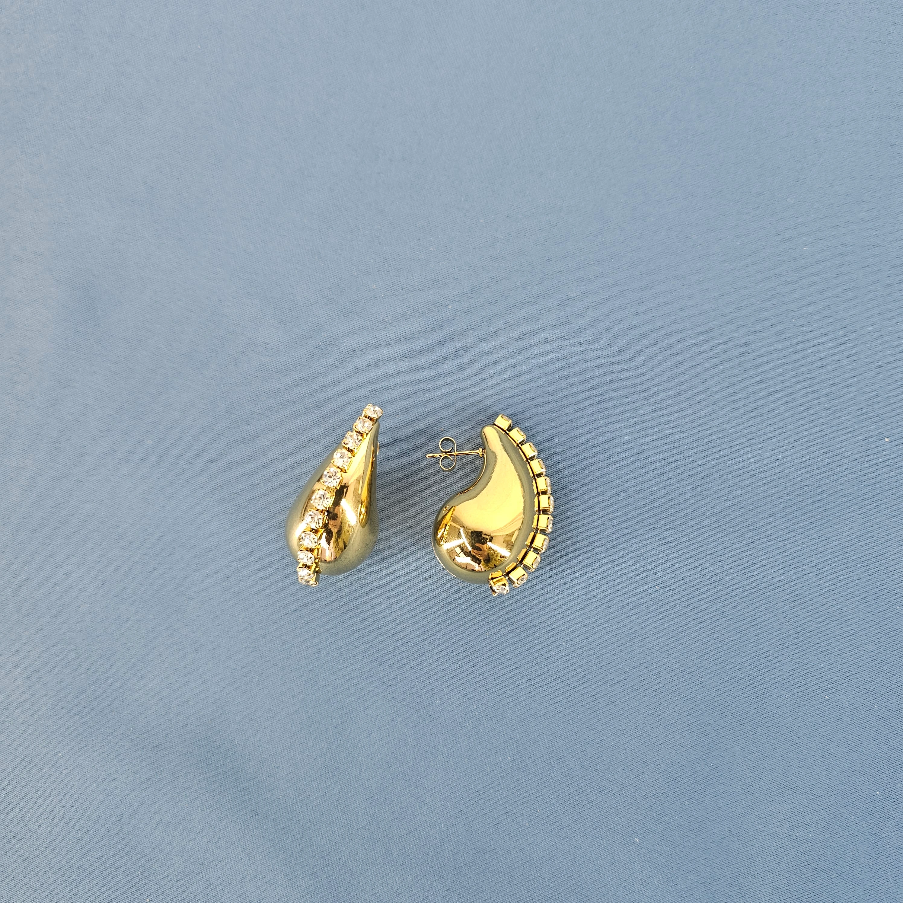 Vathe Femrash Çeliku M26 Stainless Steel Ngjyre Gold Women Earrings