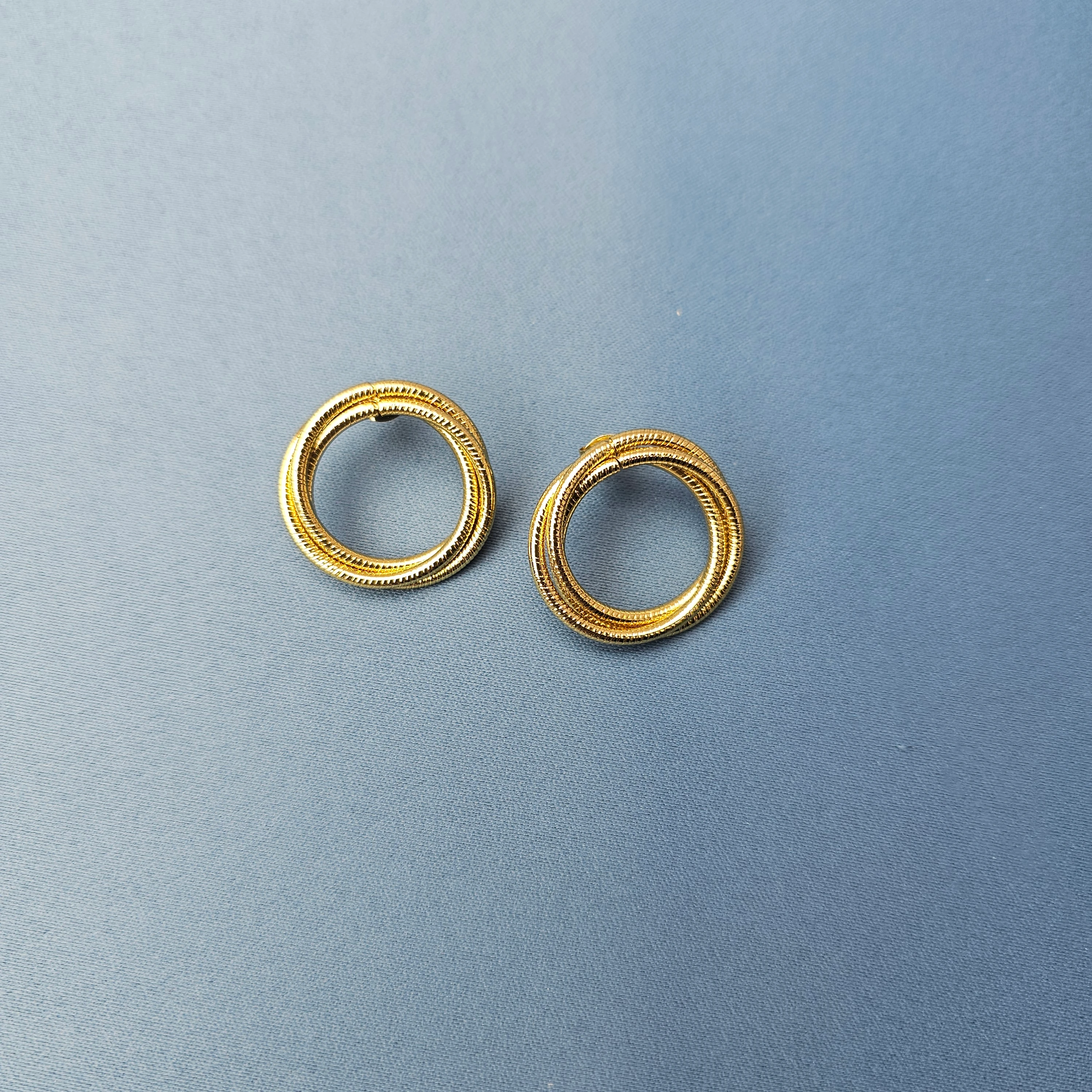 Vathe Femrash Çeliku M8 Stainless Steel Ngjyre Gold Women Earrings