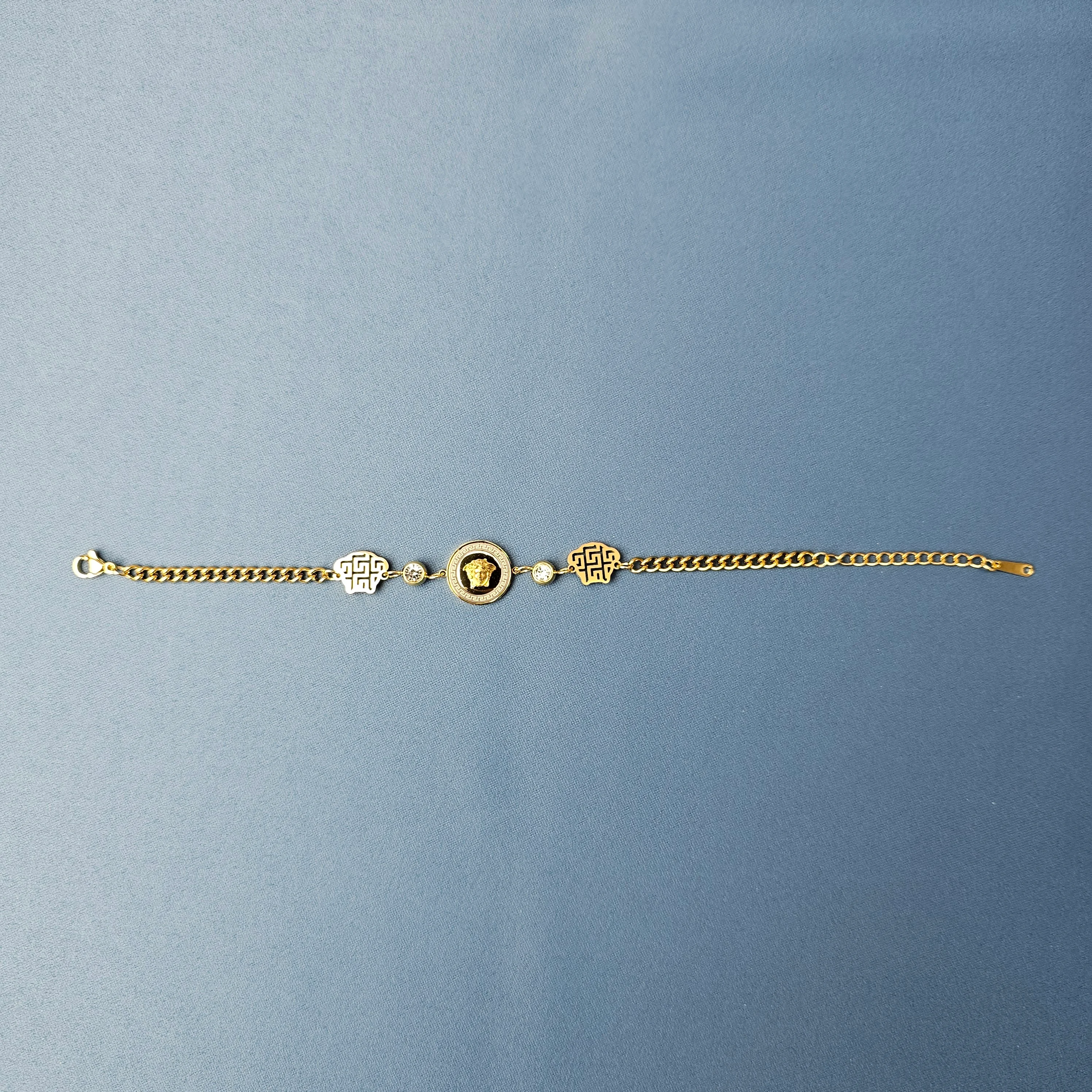 Byzylyk Femrash Çeliku Stainless Steel Ngjyre Gold Women Bracelet