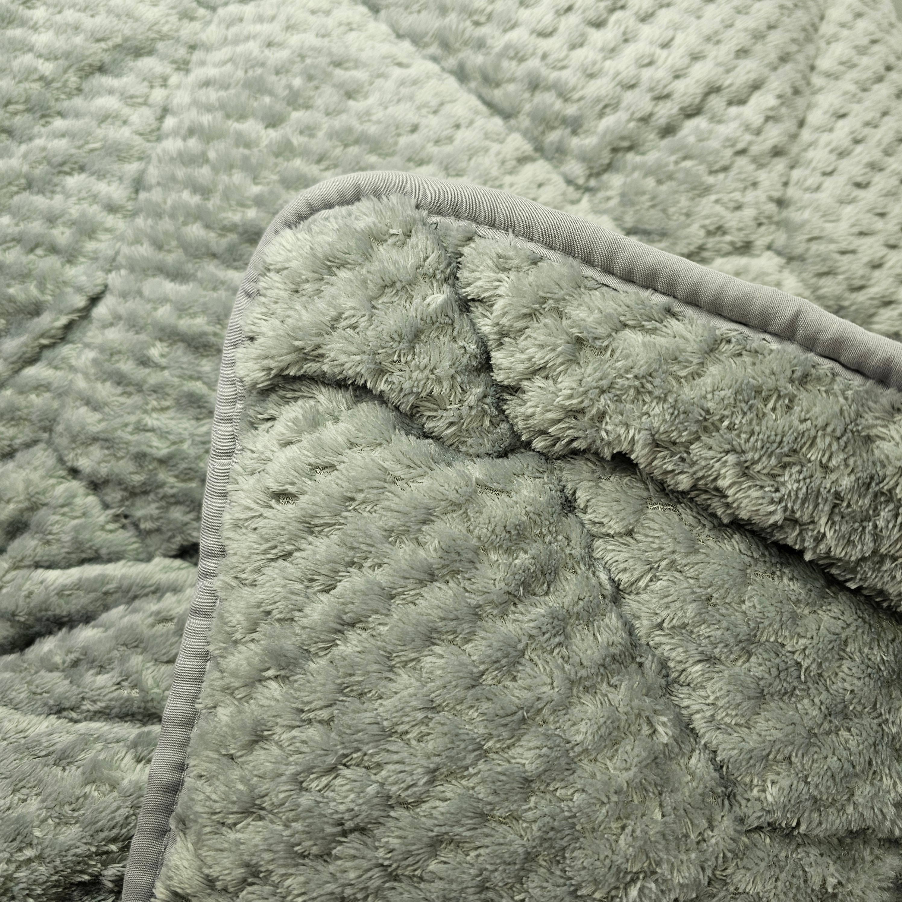 Jorgan Welsoft Ngjyre Gri e Hapur Dopio 220x240cm 3.8kg Outlet Duvet