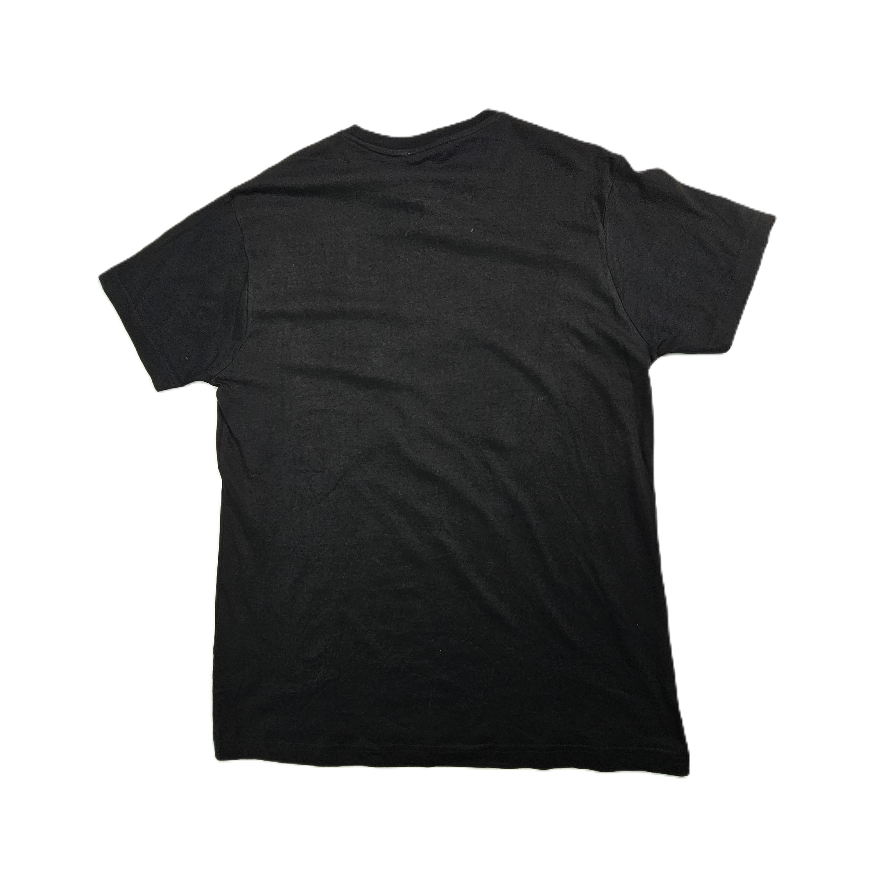 T-Shirt Meshkujsh Inside Ngjyre e Zeze me Dizajn me Duar Outlet/T-Shirt