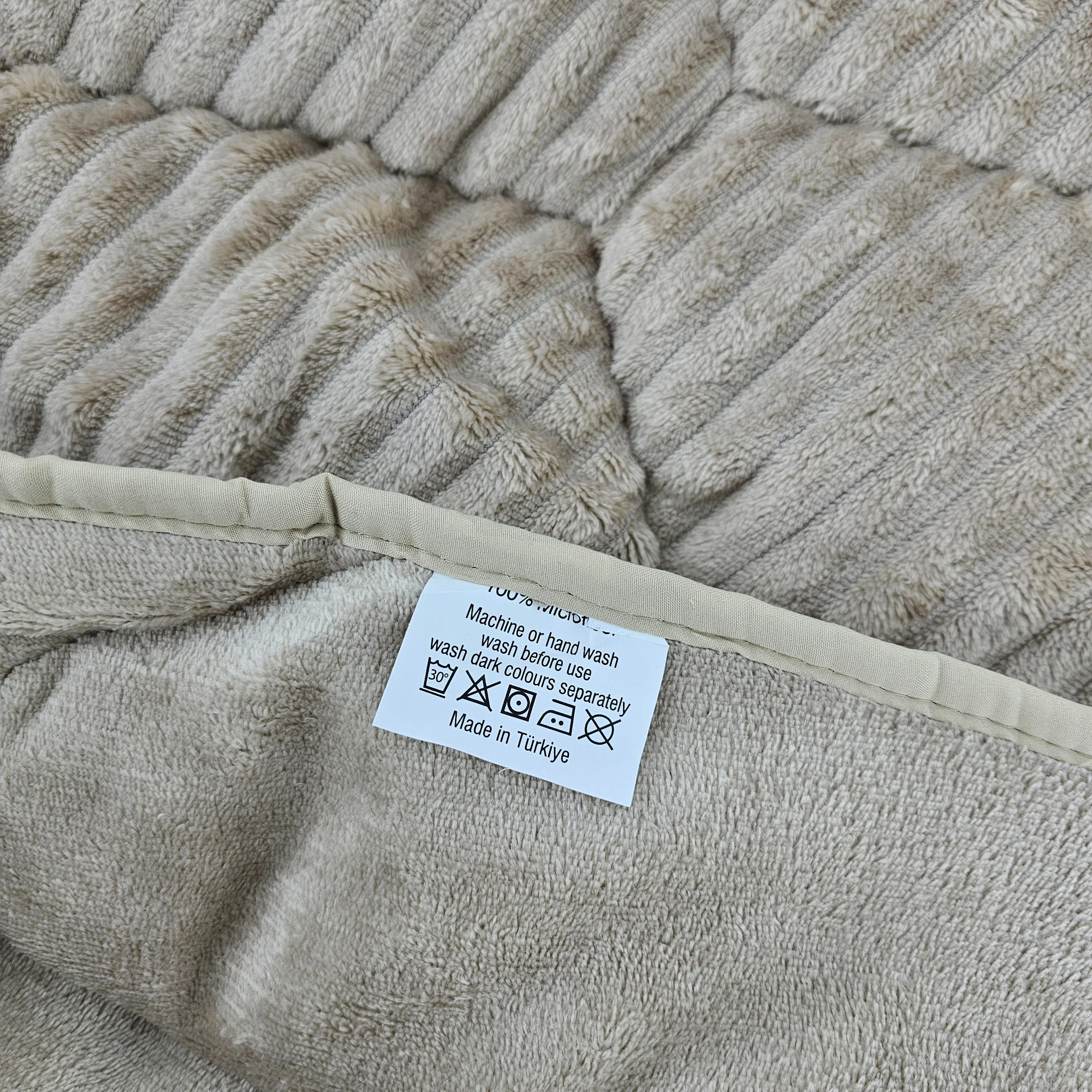 Jorgan Welsoft Tek 160x220cm Outlet Duvet - Bezhë