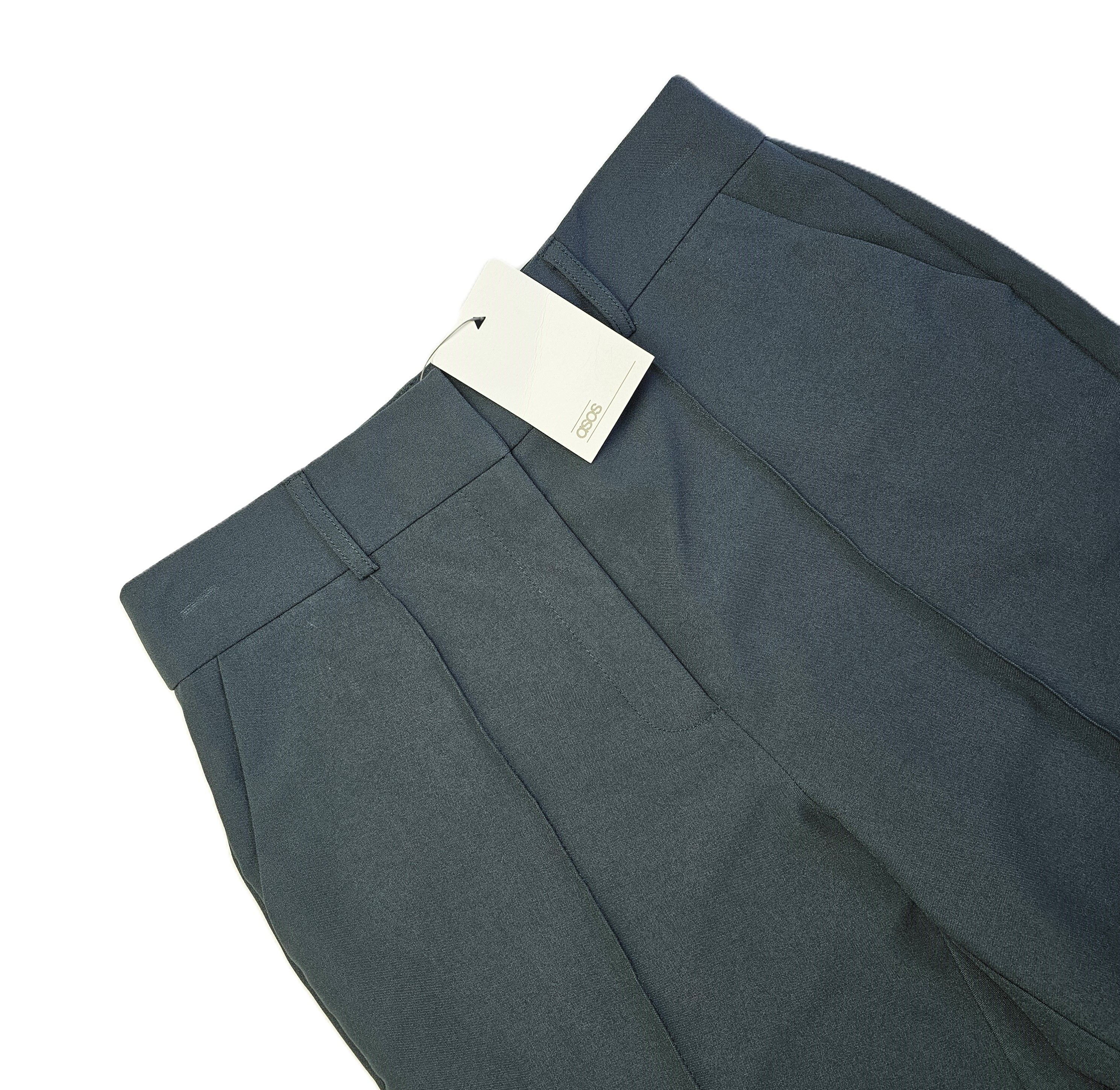 Pantallona Klasike Femrash Asos Ngjyre te Zeza Outlet/Classic Pants