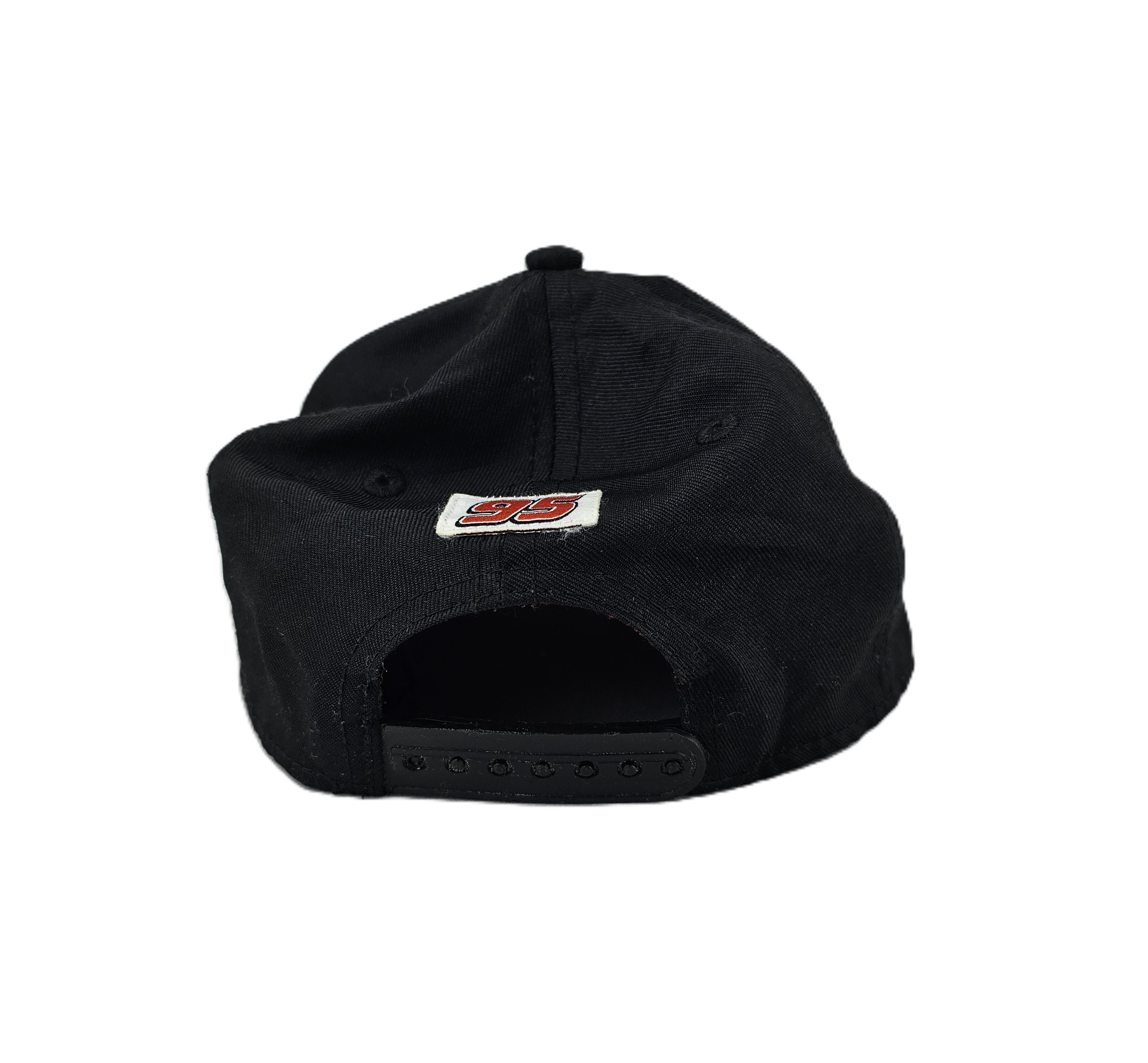 Kapele Femijesh Ngjyre e Zeze me Dizajn Bardh e Zi dhe te Kuq S.Hand/Hat