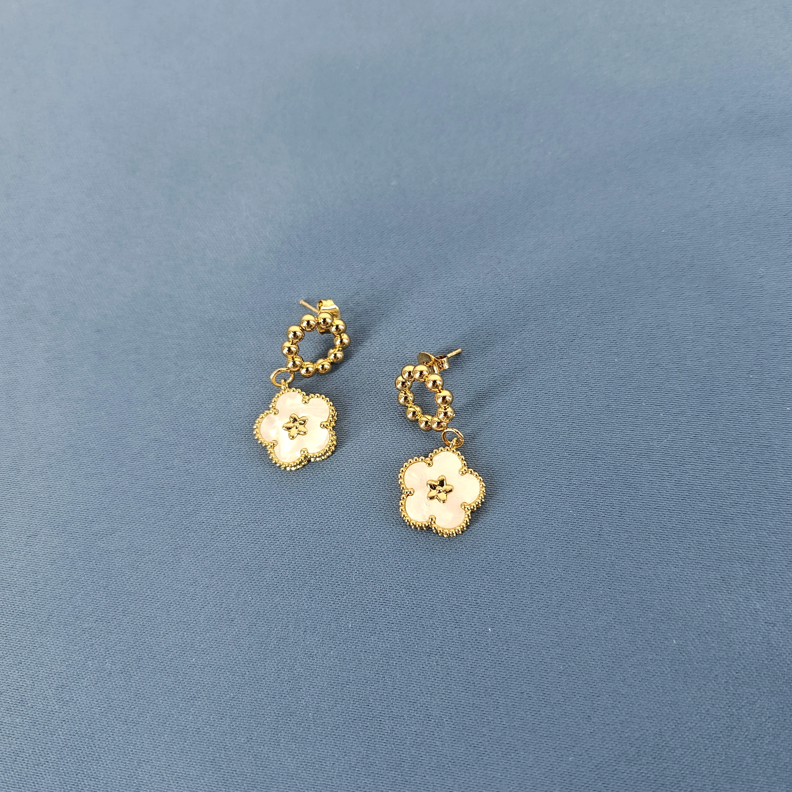 Vathe Femrash Çeliku M39 Stainless Steel Ngjyre Gold Women Earrings