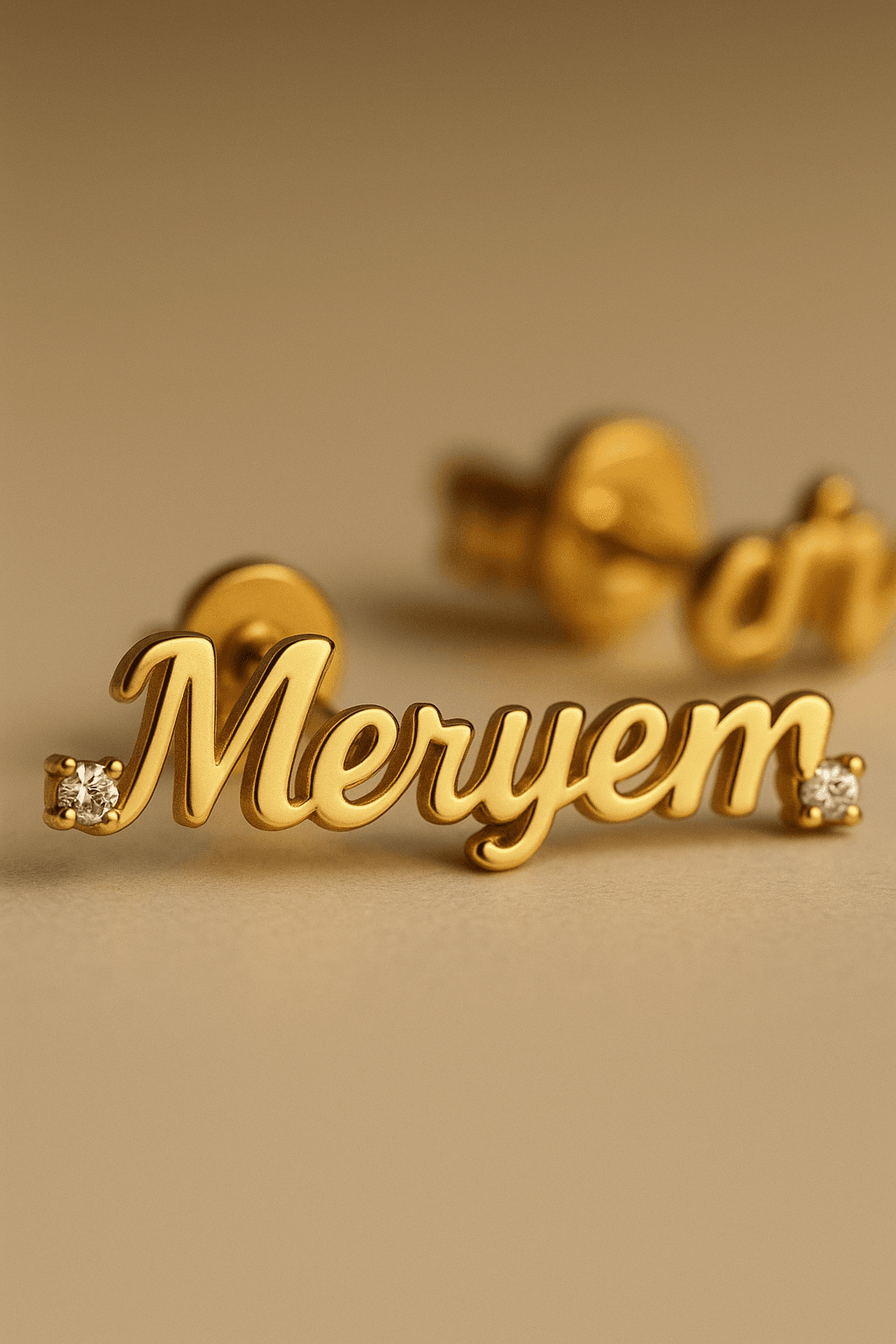 925 | Mini Taşlı İsim Küpe