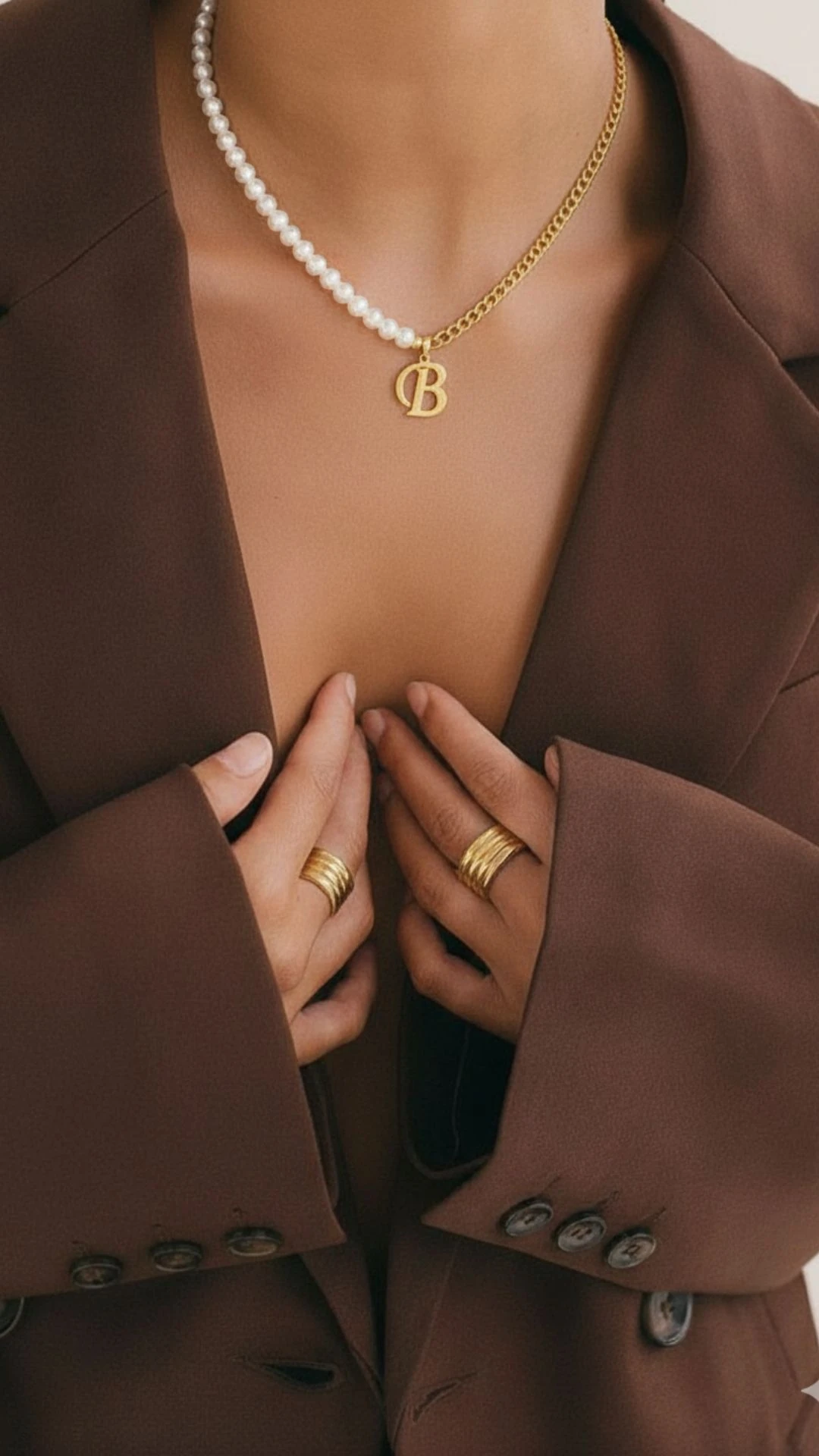 İncili Kalın Zincir Harf Kolye