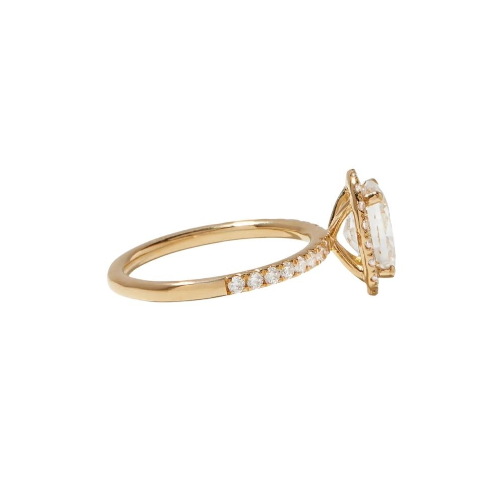 925 | Oval Taşlı Halo Yüzük