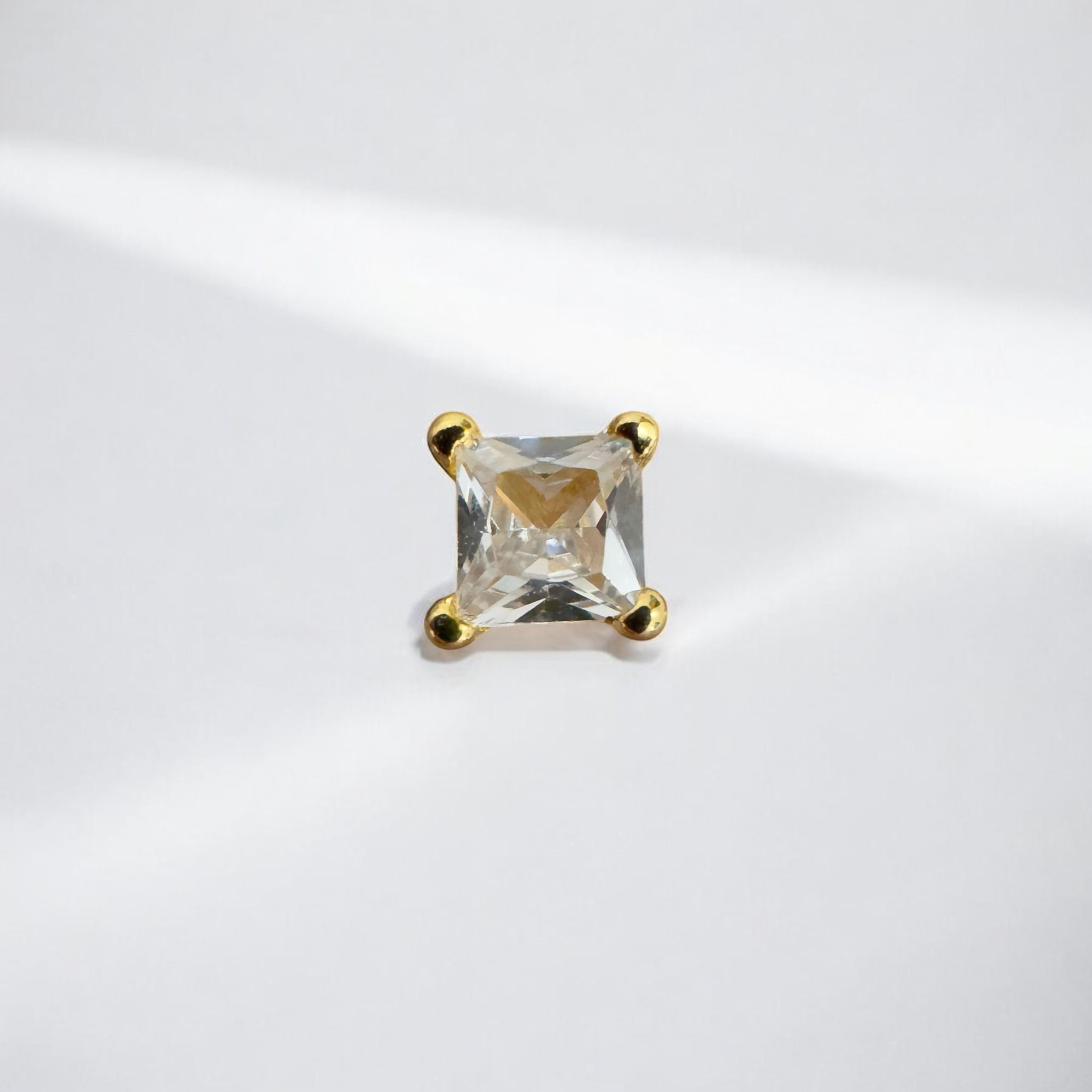 925 | Kare Swarovski Piercing