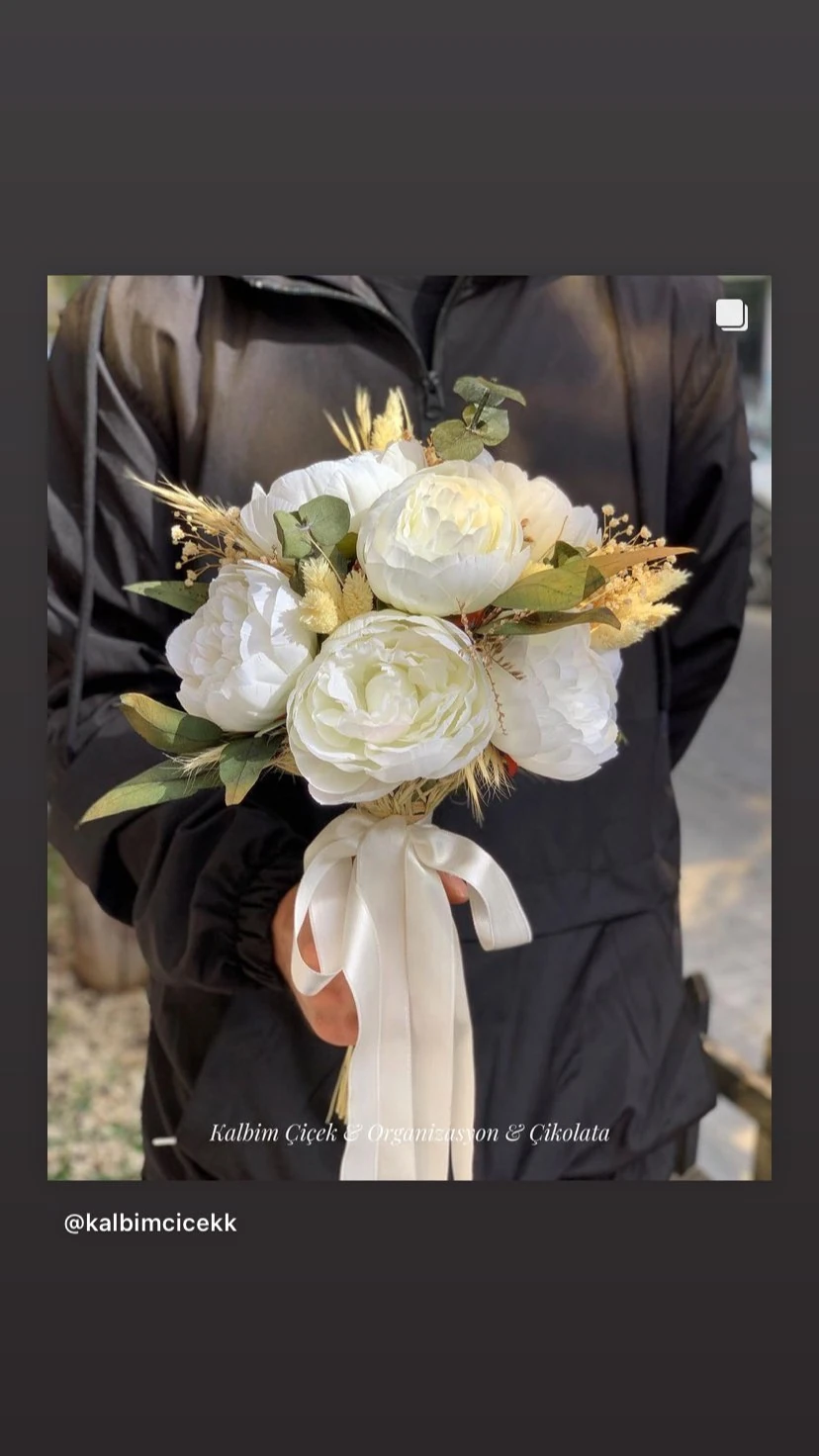 Yapay Beyaz Şakayık Gelin Buketi