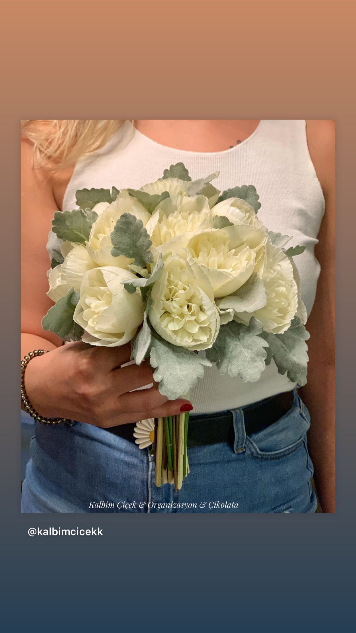 Yapay Beyaz Şakayık Gelin Buketi