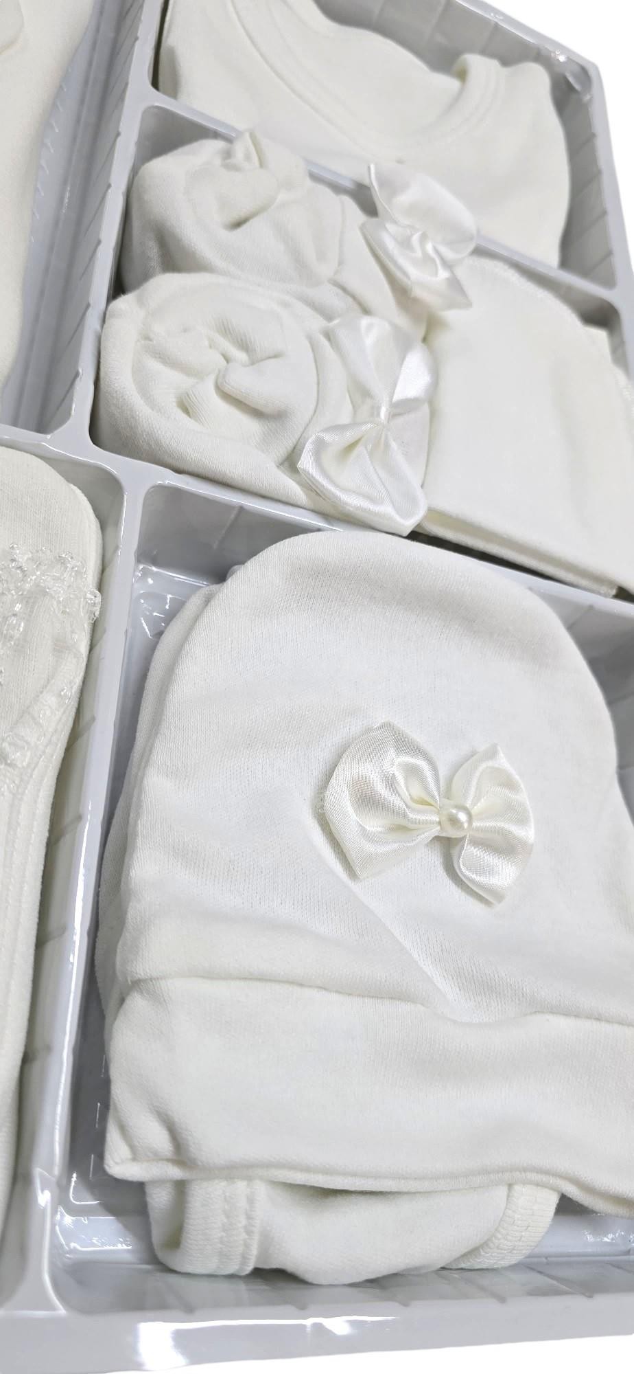 Dantelli Kız Bebek Hastane Çıkışı 10lu Set