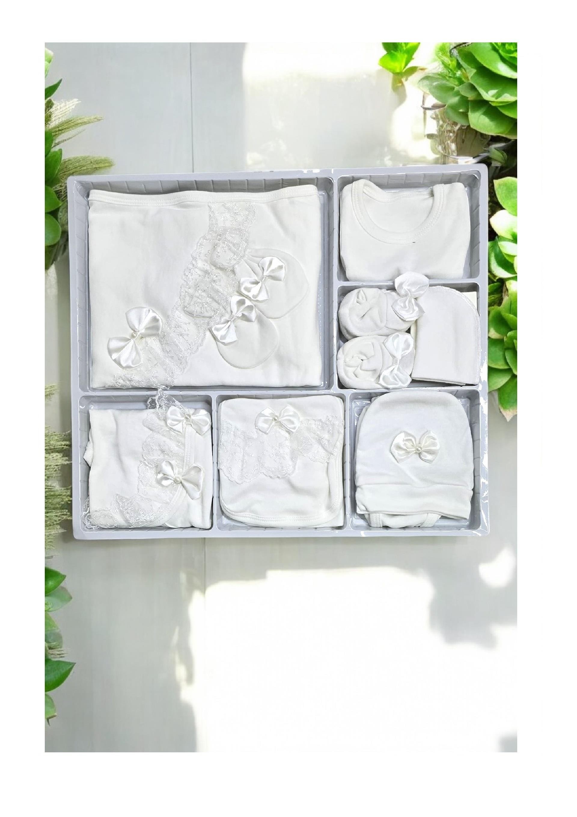 Dantelli Kız Bebek Hastane Çıkışı 10lu Set
