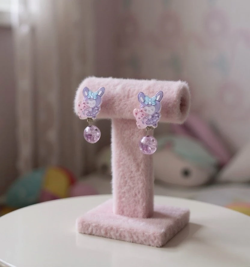 Kuromi Deliksiz Kıstırmalı Çocuk Küpe