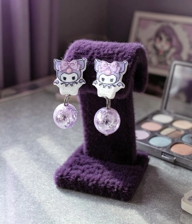 Kuromi Deliksiz Kıstırmalı Çocuk Küpe