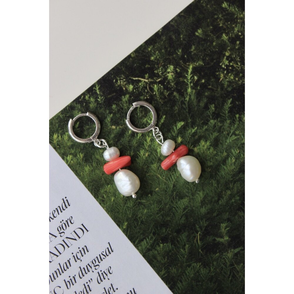 Perle Coral Earrings