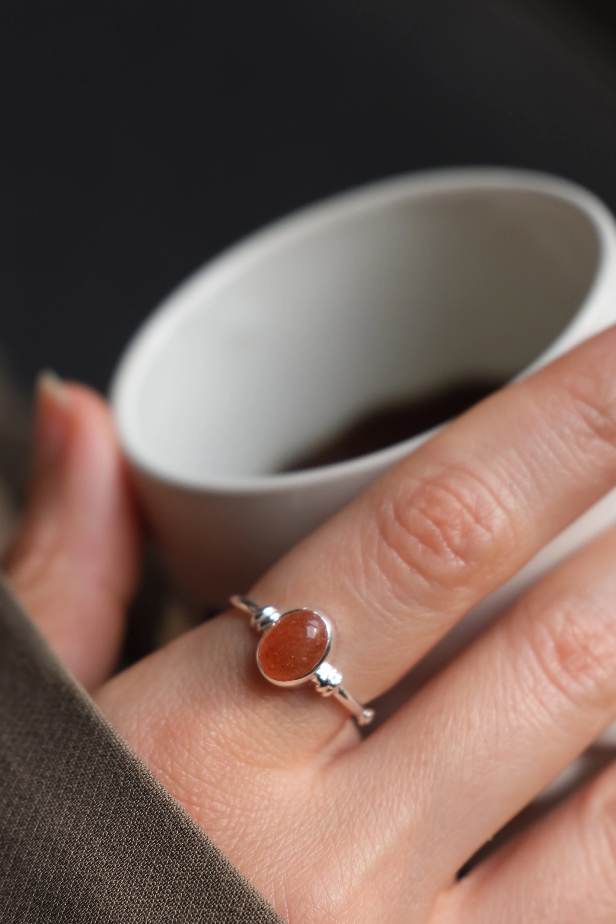 güneş taşı ‘dear’ yüzük