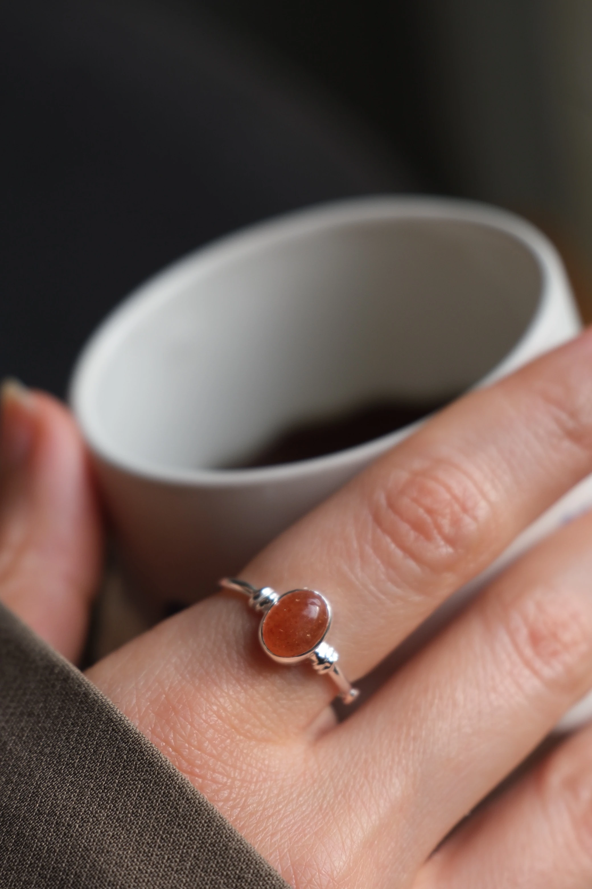 güneş taşı ‘dear’ yüzük