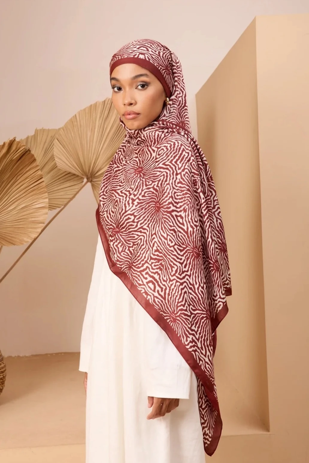 Lovury İpeksi Şal Monogram Desen - Bordo