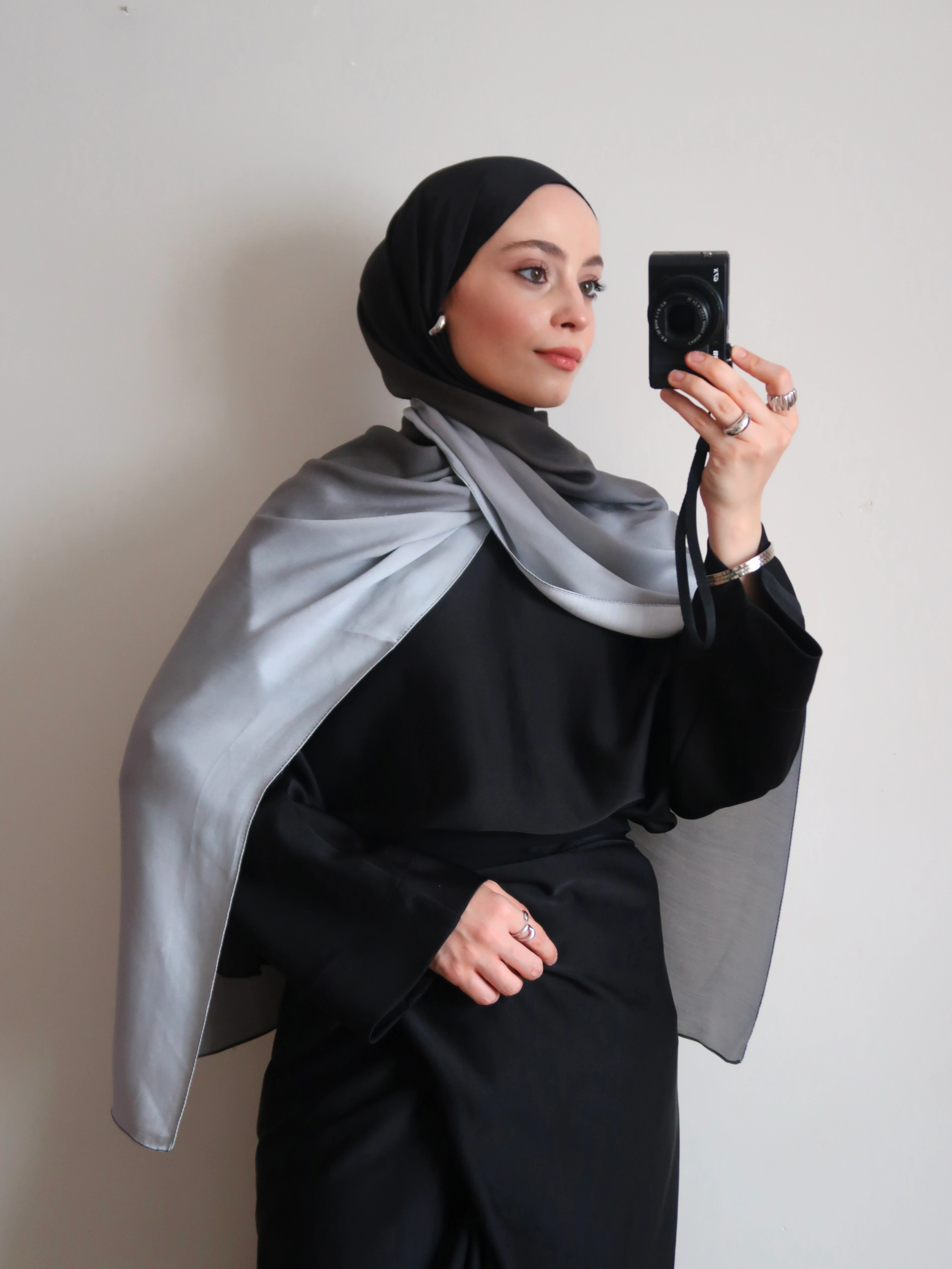 Lovury İpeksi Şal Degrade Siyah - Gri