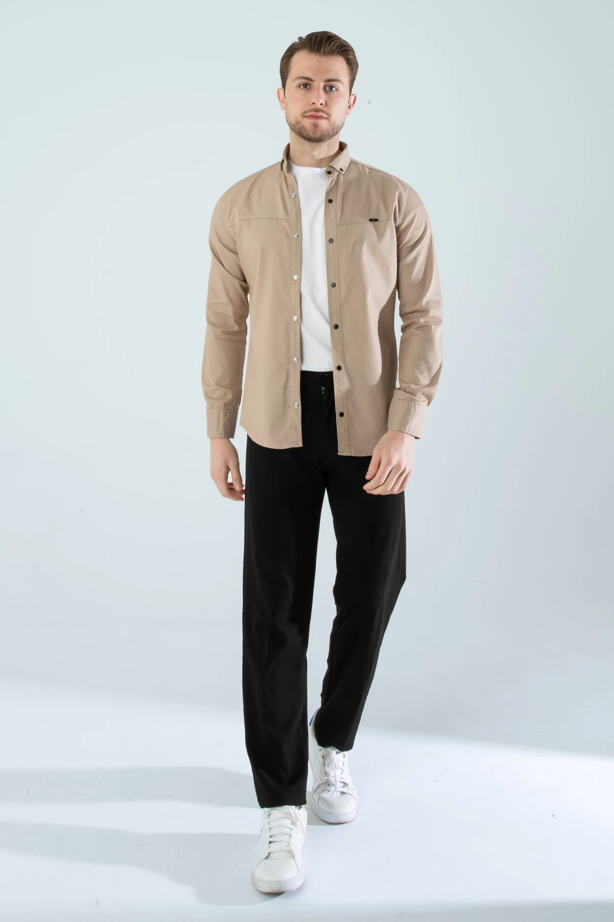 Erkek Bej Slim Fit Dar Kalıp Cepsiz Kot Gömlek