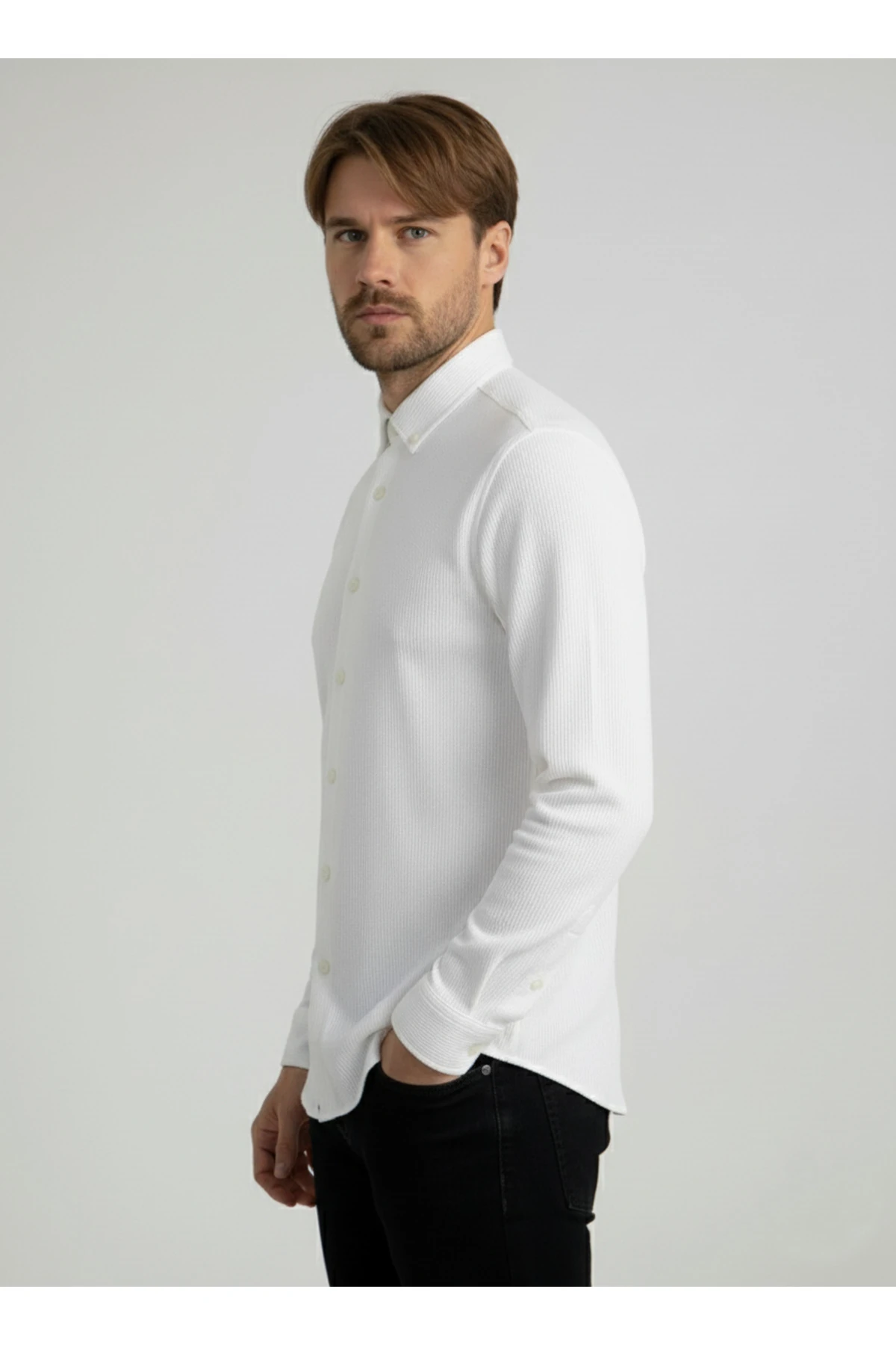 Erkek Gömlek Kırışık Kumaş Dokulu Uzun Kol Dar Kesim Beyaz Erkek Gömlek