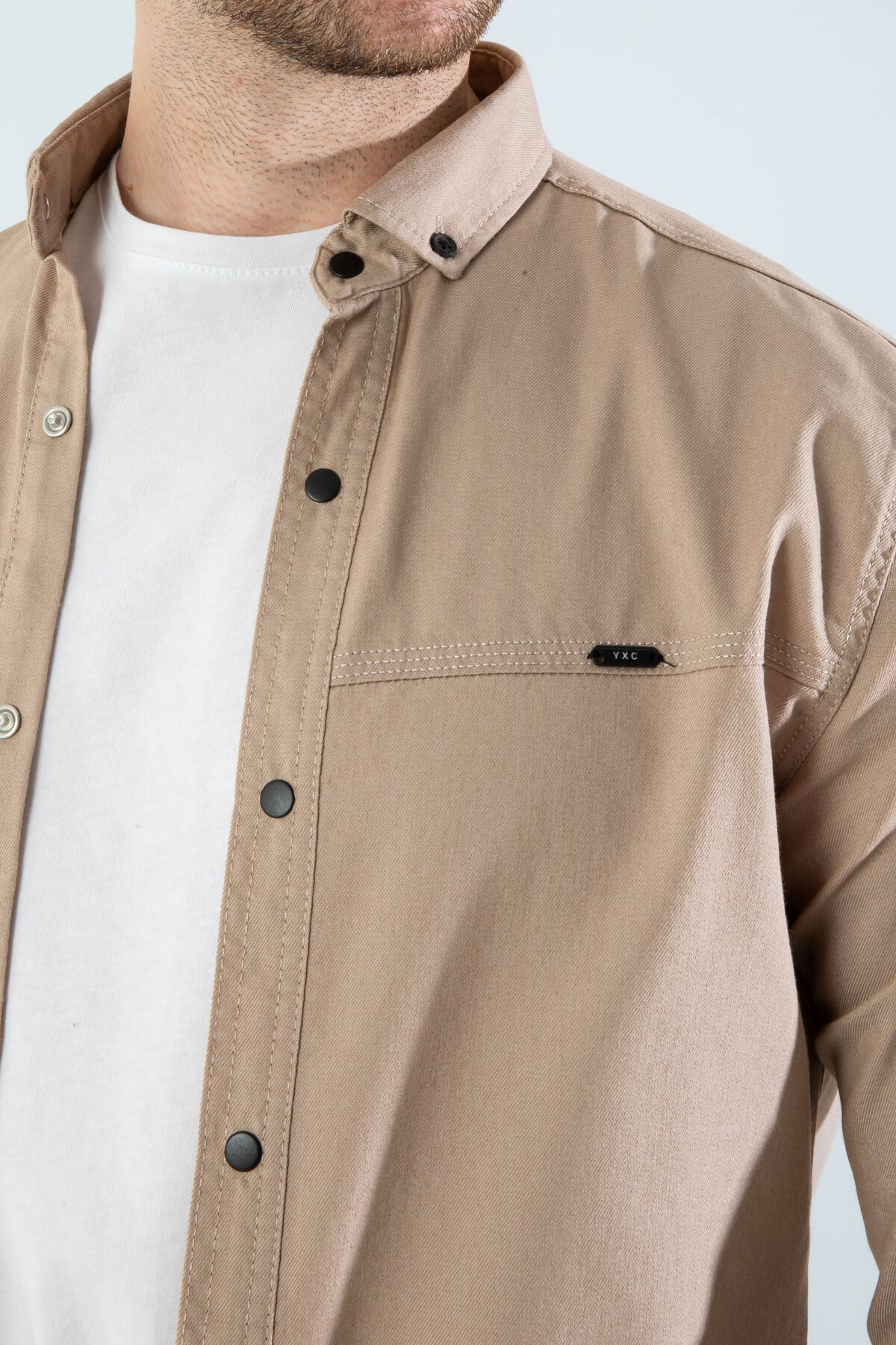 Erkek Bej Slim Fit Dar Kalıp Cepsiz Kot Gömlek