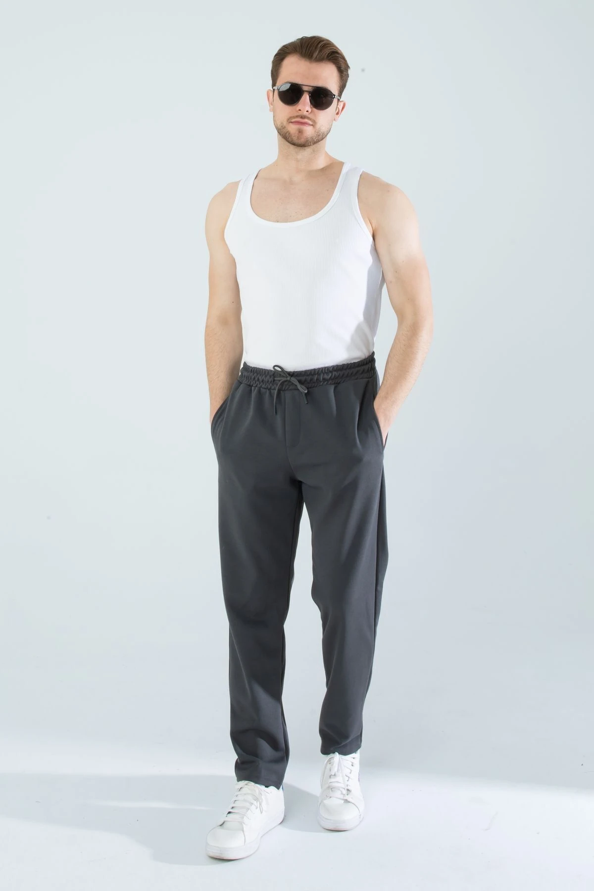 Erkek Düz Paça Normal Kesim Eşofman Altı Füme Erkek Pantolon