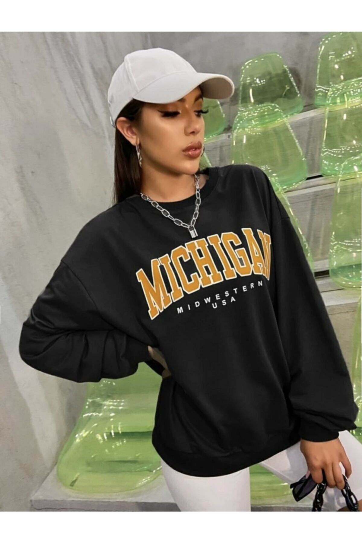 Siyah Oversize Michigan Sweat