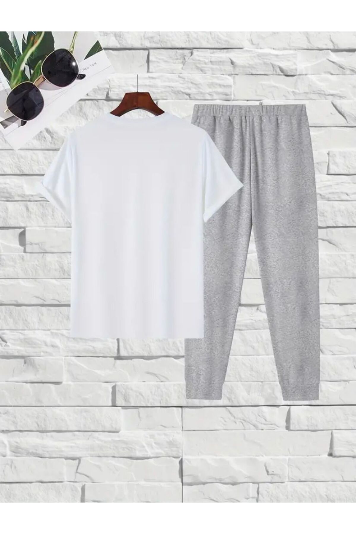 Gül Ve Kelebek Baskılı  T-shirt Eşofman Altı Jogger Rahat Kalıp Siyah Eşofman Takım