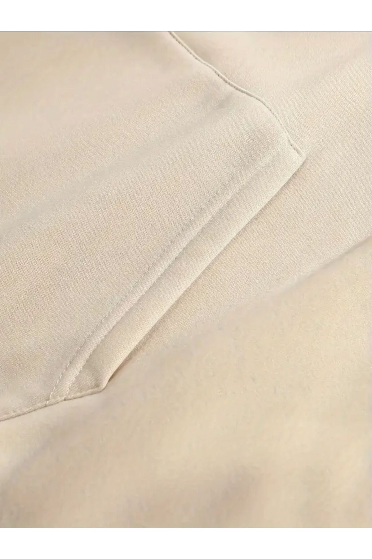 Arka Desen Baskılı İçi Polarlı Kapüşonlu Sweatshirt