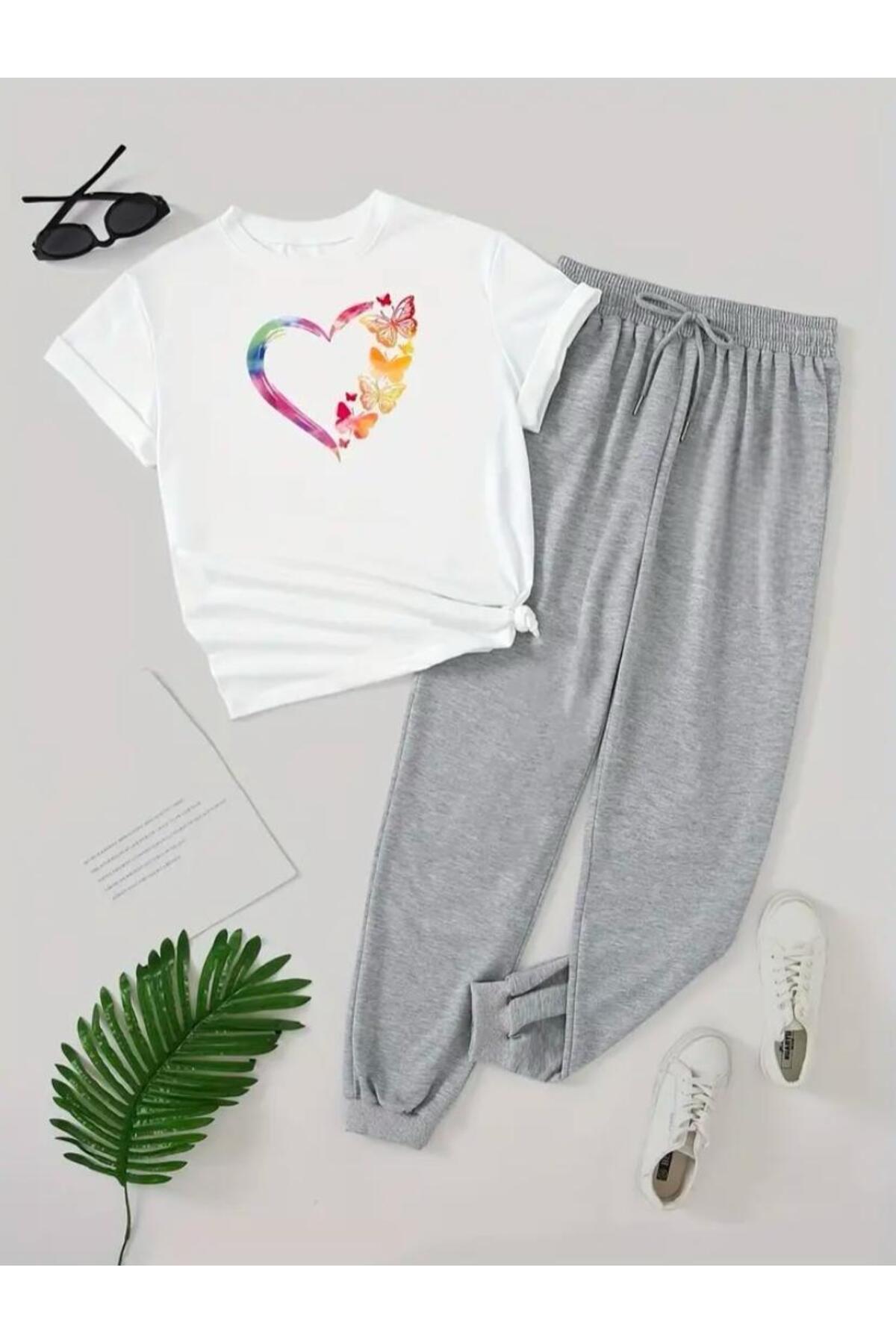 Renkli Kalp Ve Kelebek  Baskılı  T-shirt Eşofman Altı Jogger Rahat Kalıp Siyah Eşofman Takım