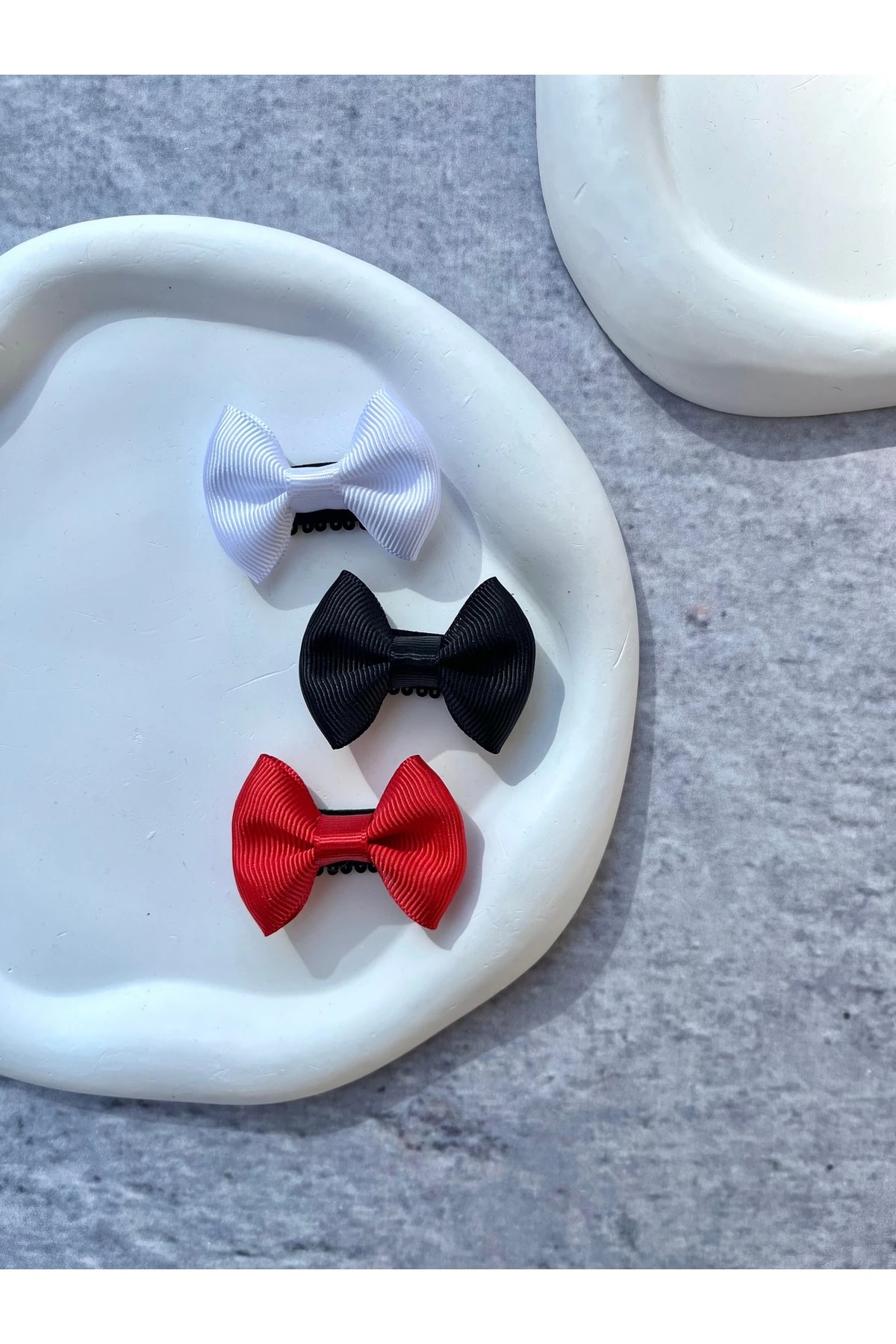 Kırmızı Siyah Beyaz Saçsız Bebek Tokası 3 Adet Az Saçlı Bebek Tokası