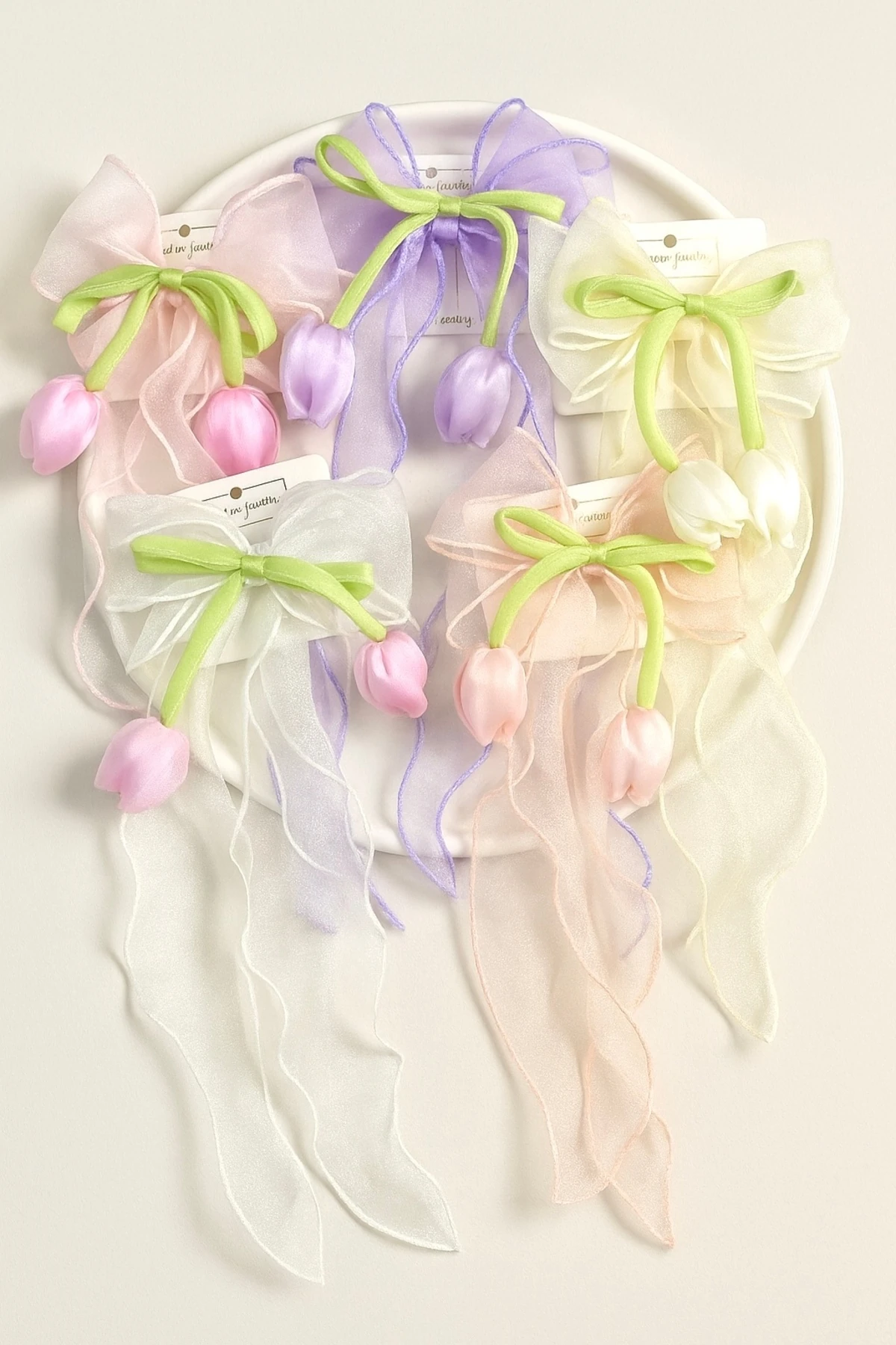 Lale Detaylı Uzun Kuyruklu Kurdele Toka 