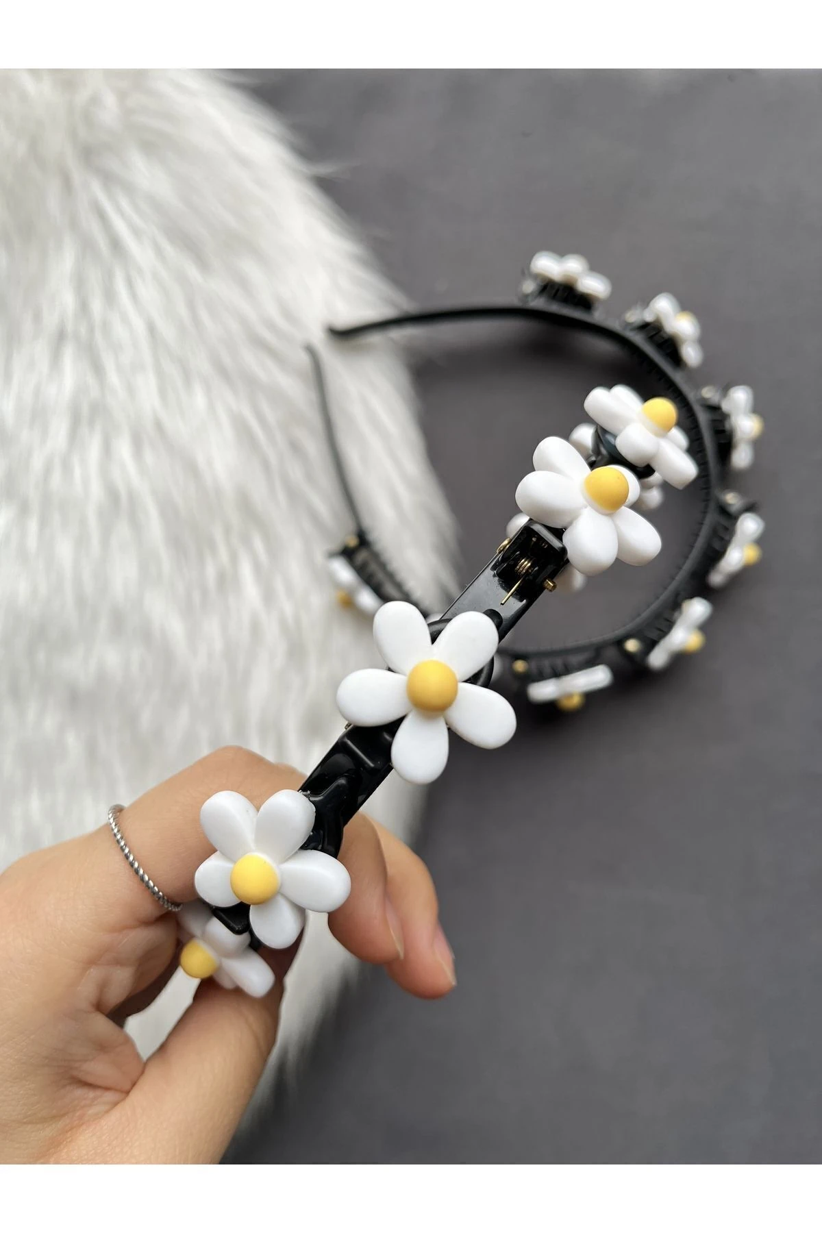 Papatyalı Pens Taç